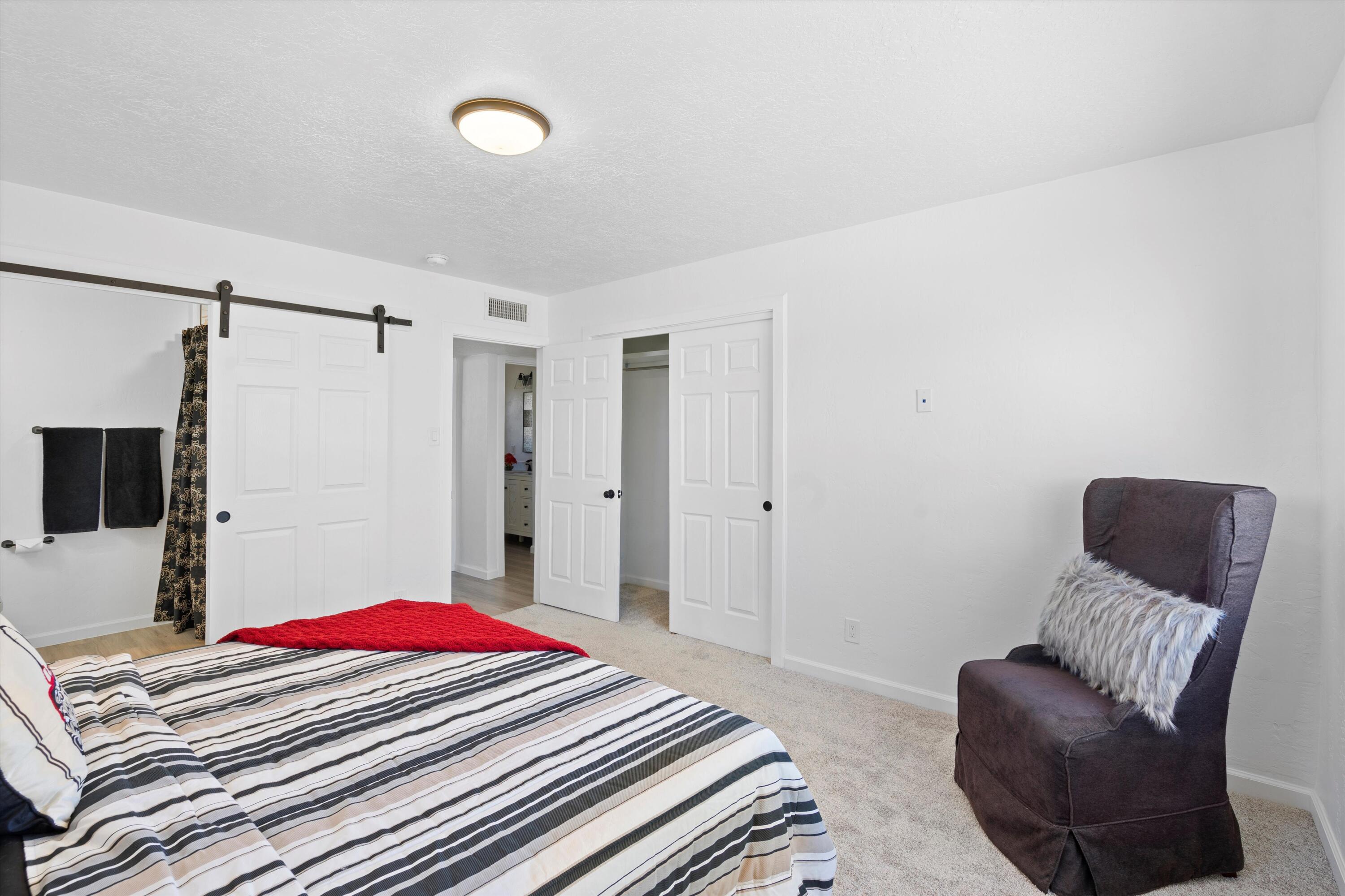 7905 Cutler Avenue NE