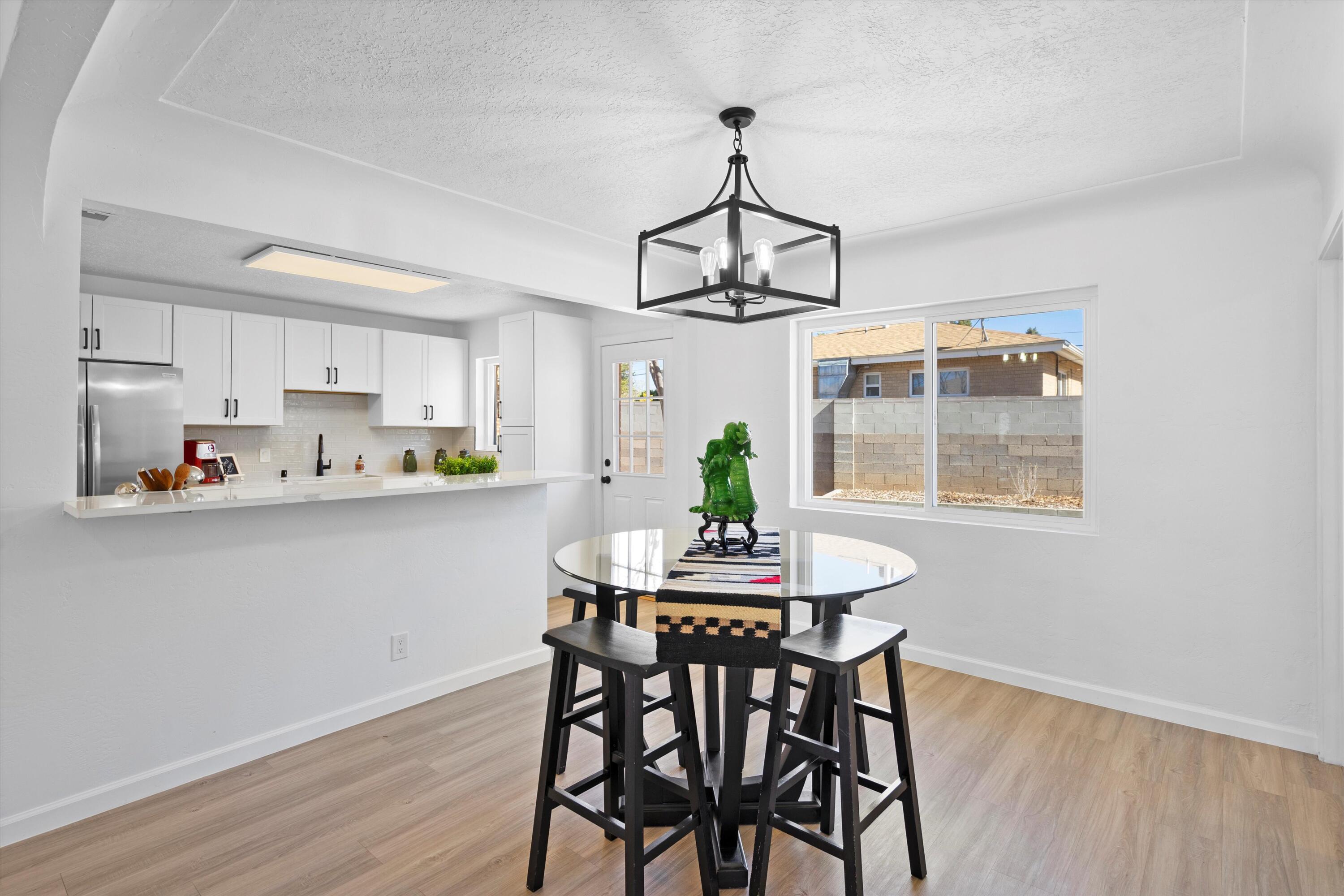 7905 Cutler Avenue NE