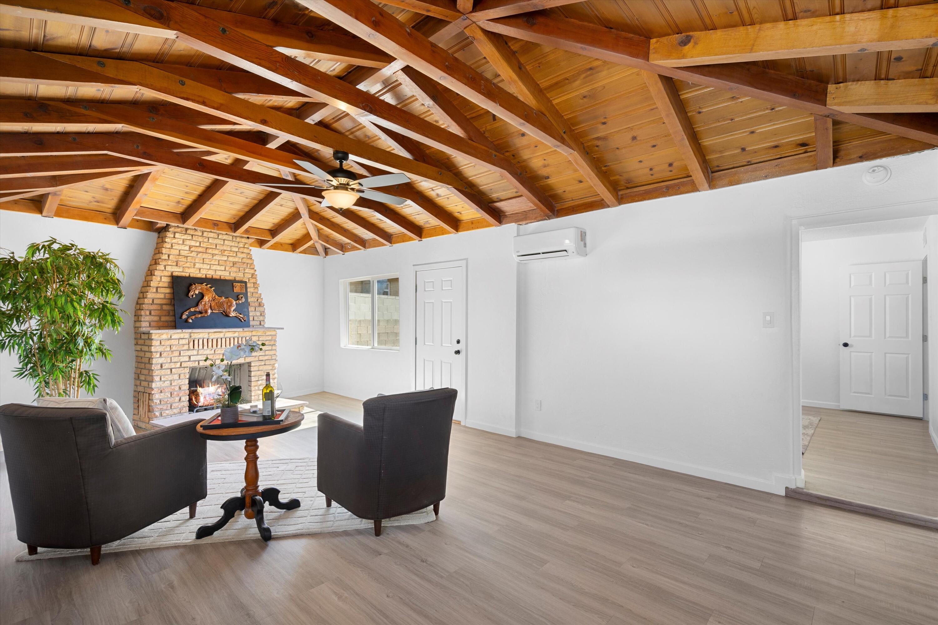 7905 Cutler Avenue NE