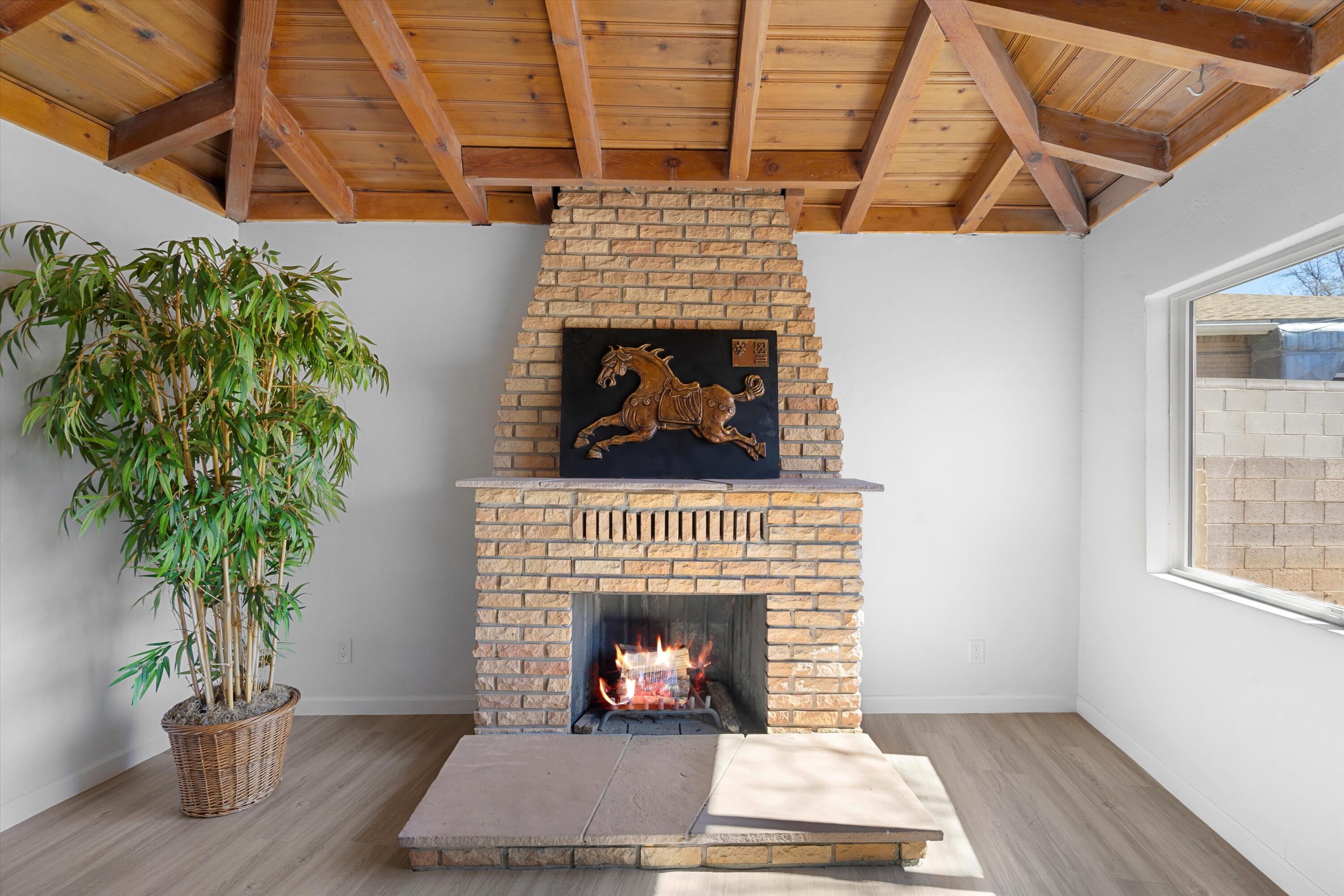 7905 Cutler Avenue NE