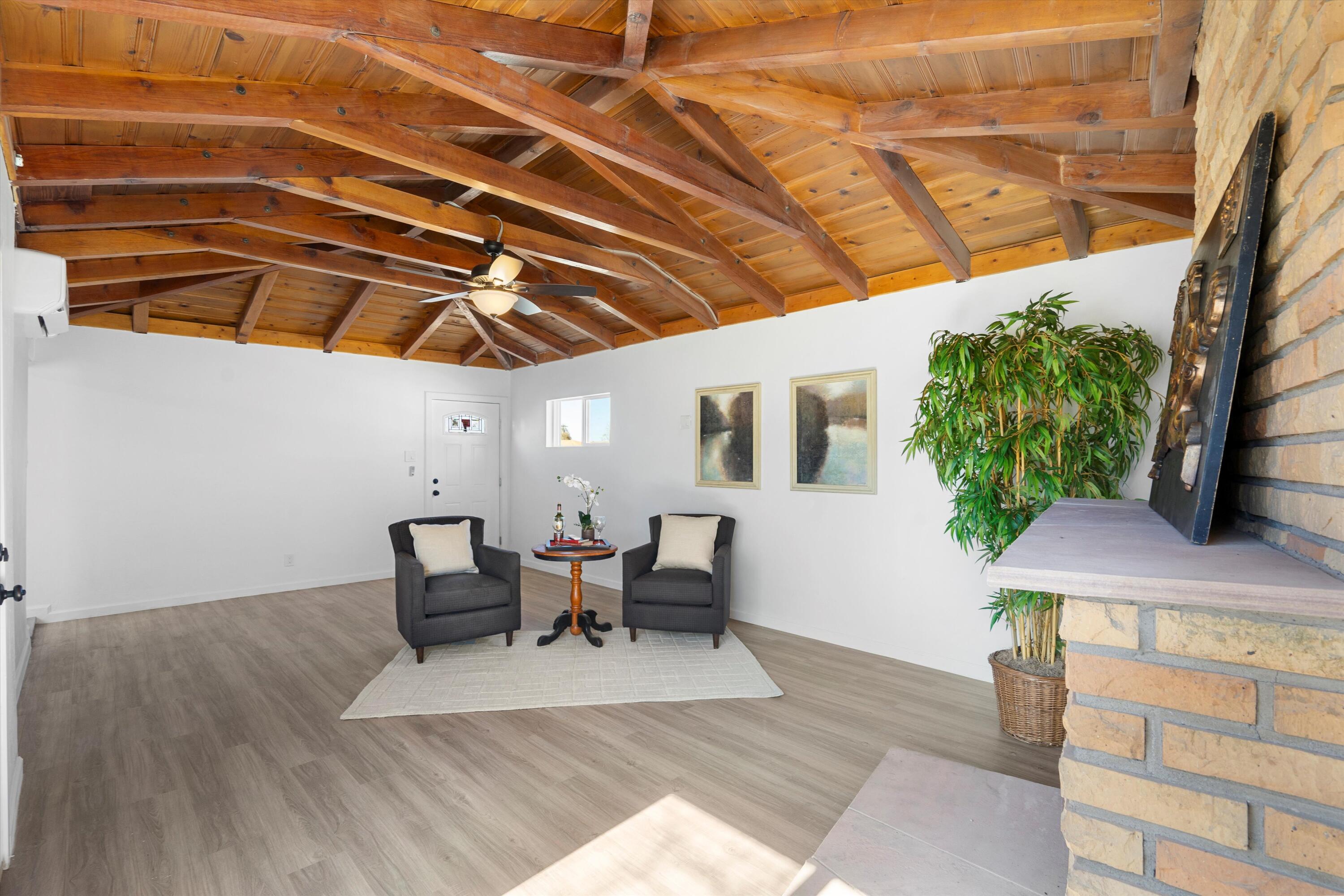 7905 Cutler Avenue NE