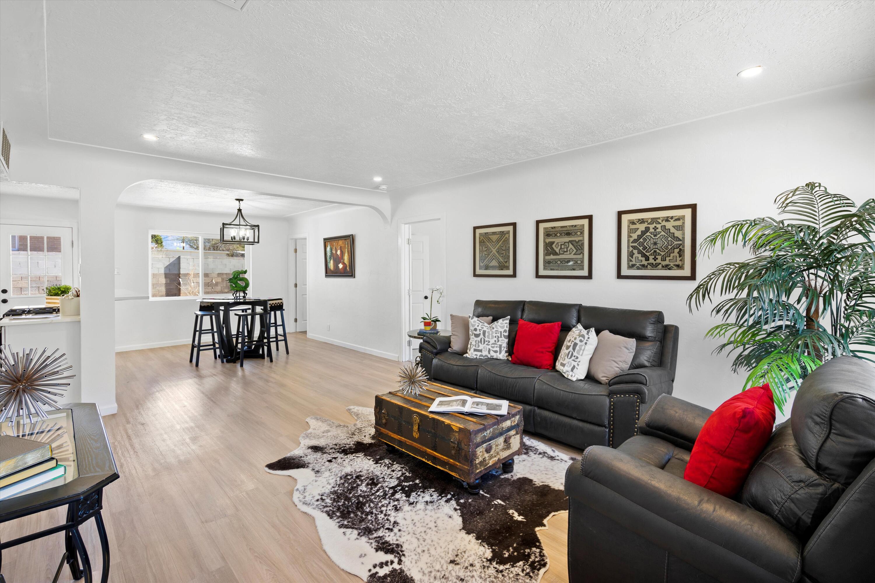 7905 Cutler Avenue NE