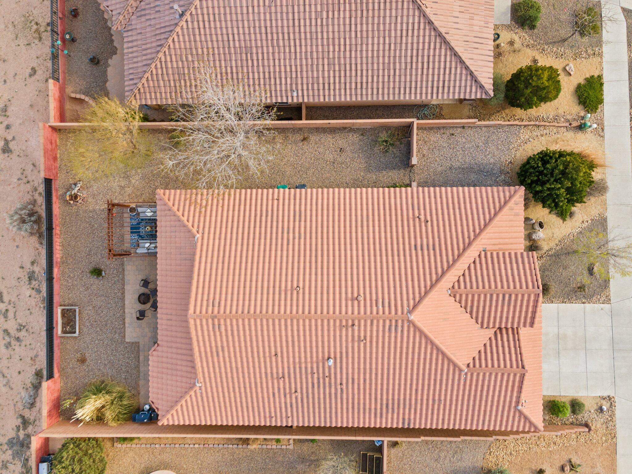 328 Paseo Vista Loop NE