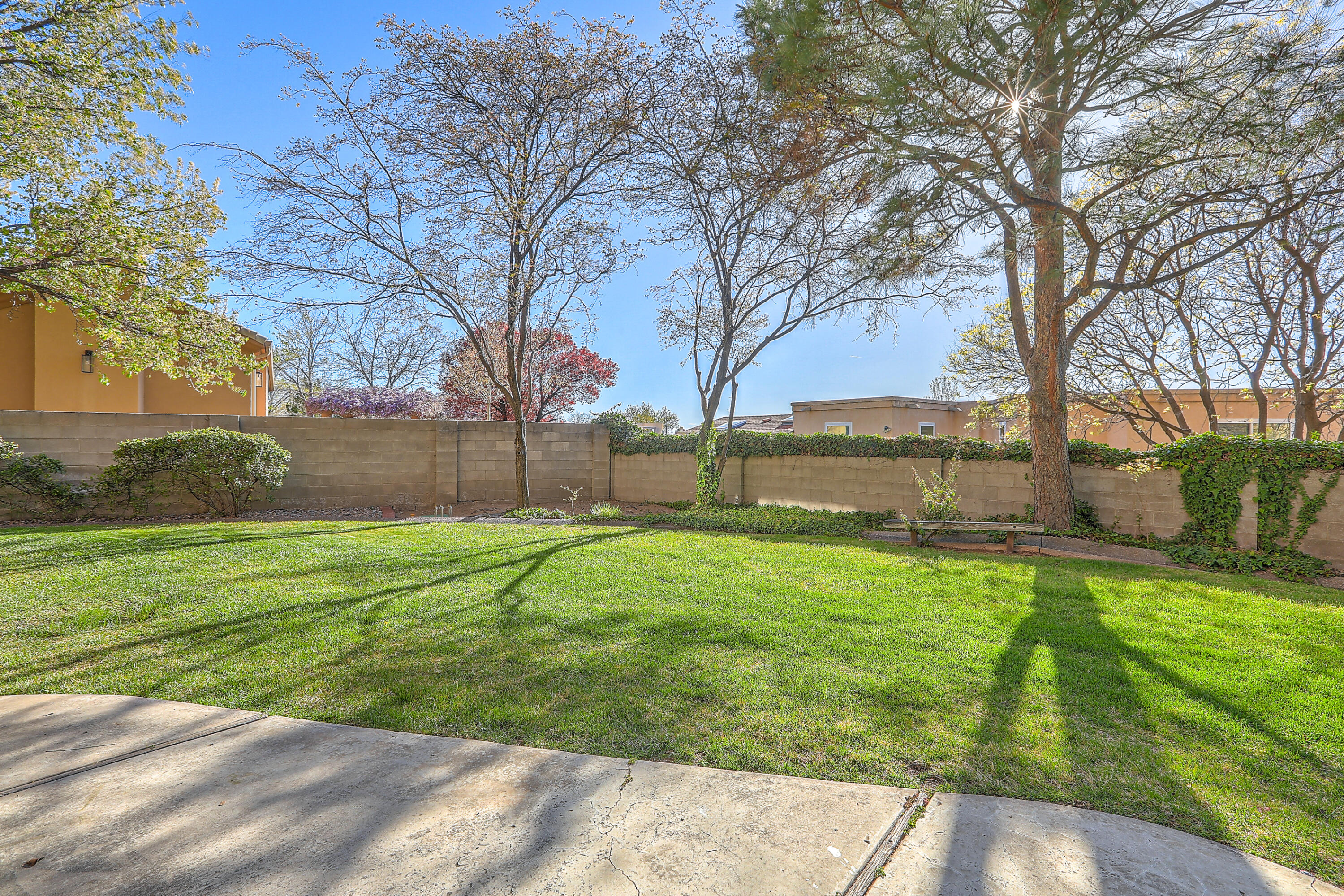 7005 Pala Mesa Court NE