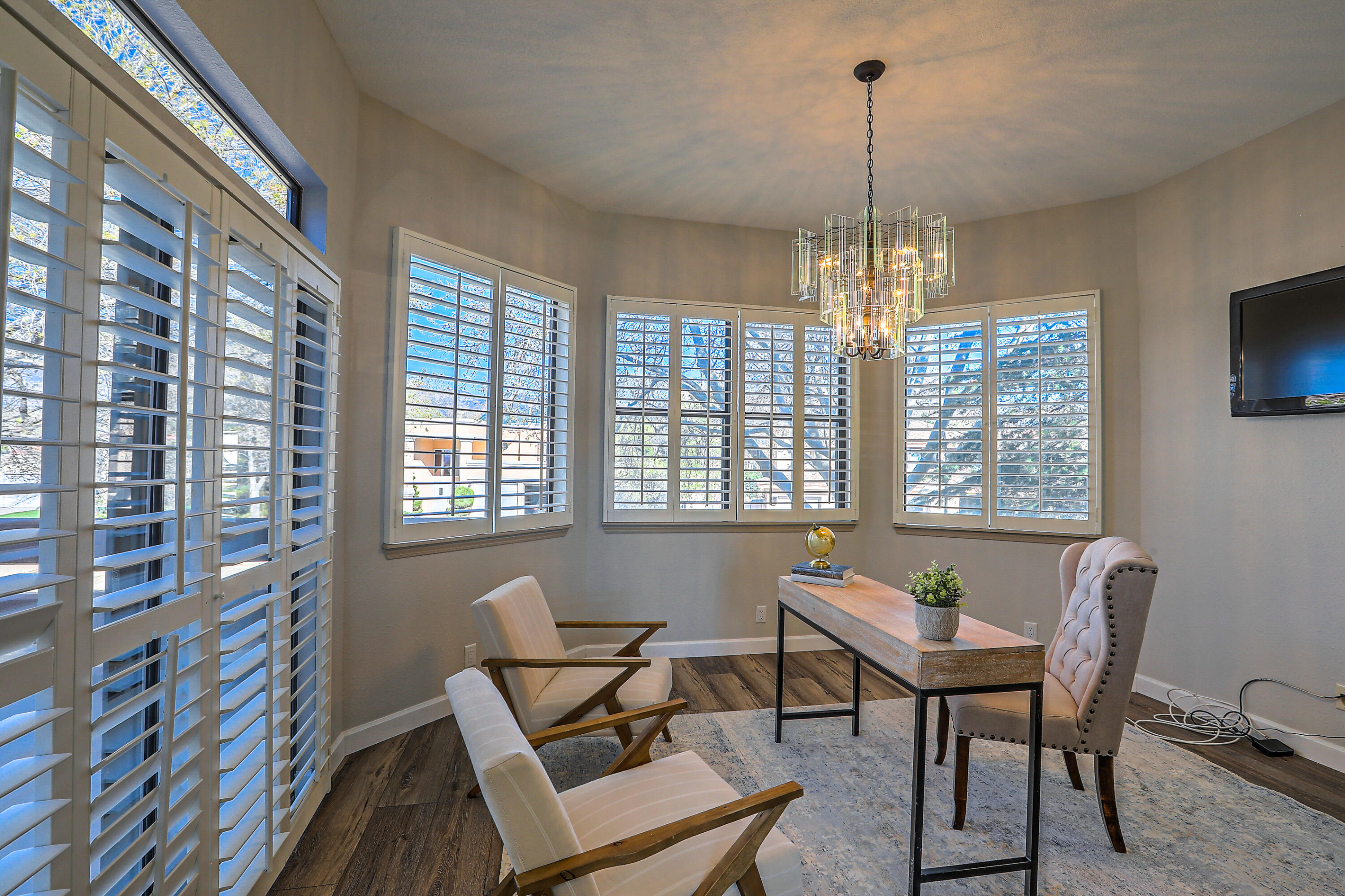 7005 Pala Mesa Court NE