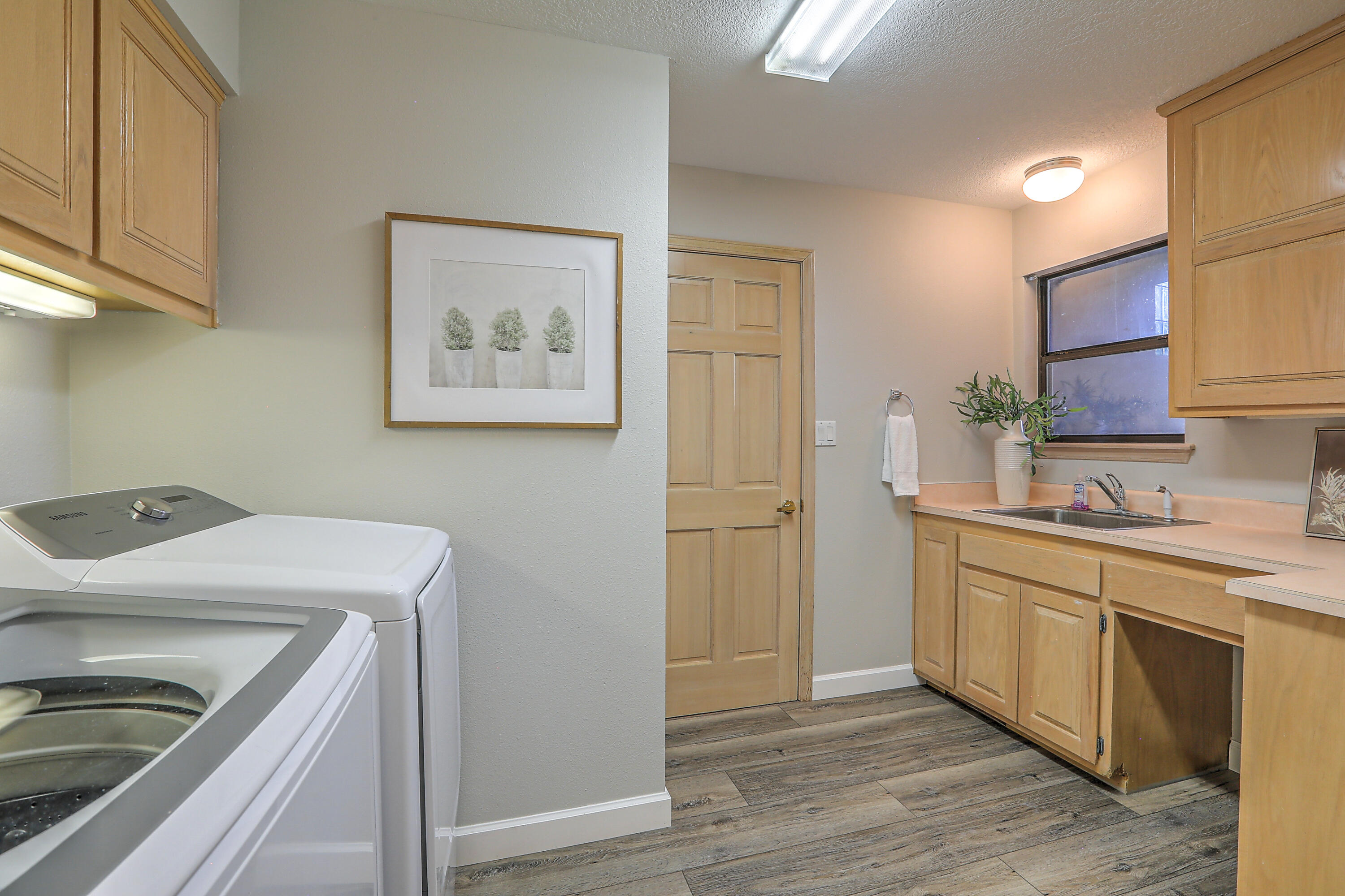 7005 Pala Mesa Court NE