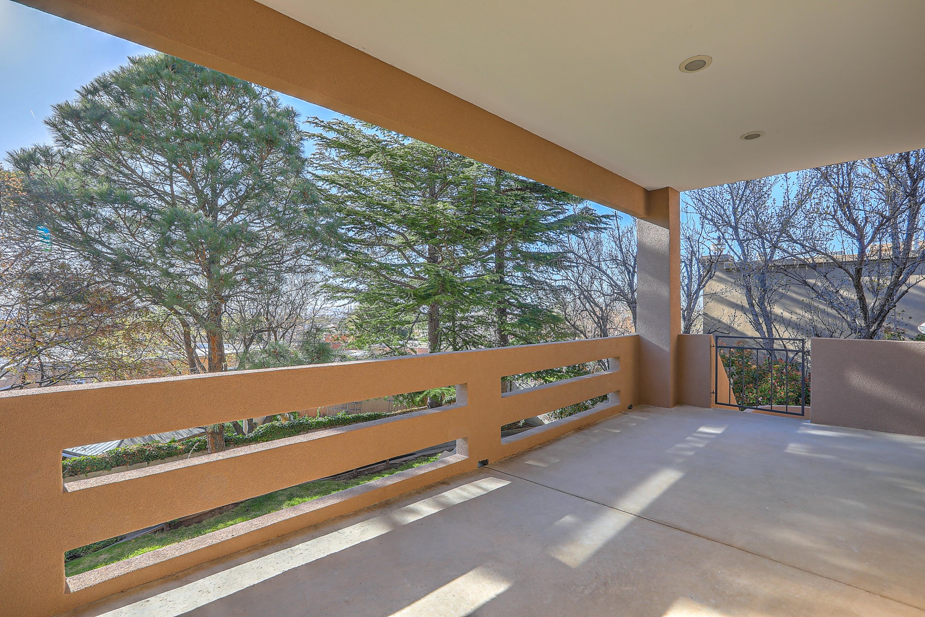 7005 Pala Mesa Court NE