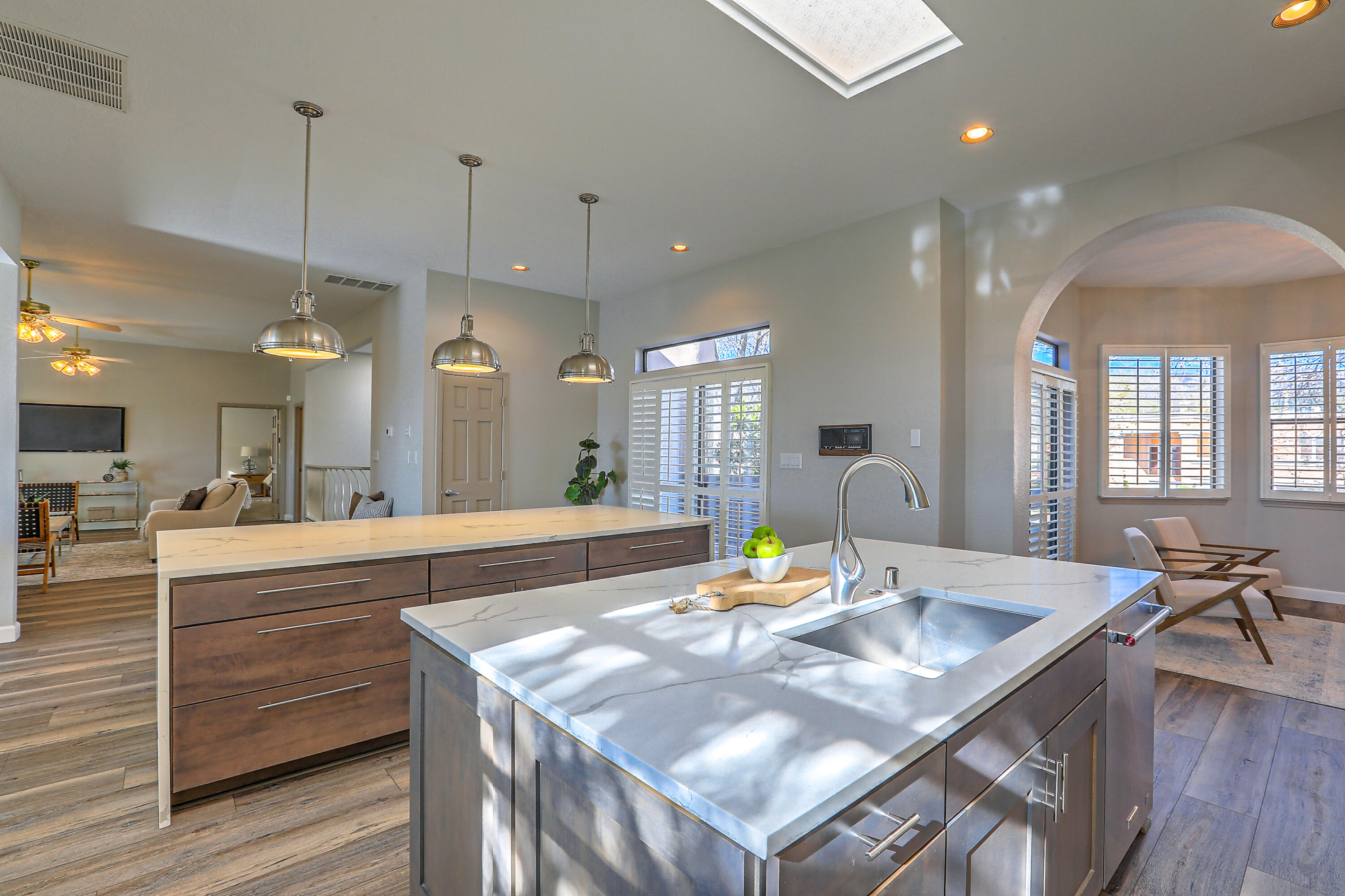 7005 Pala Mesa Court NE