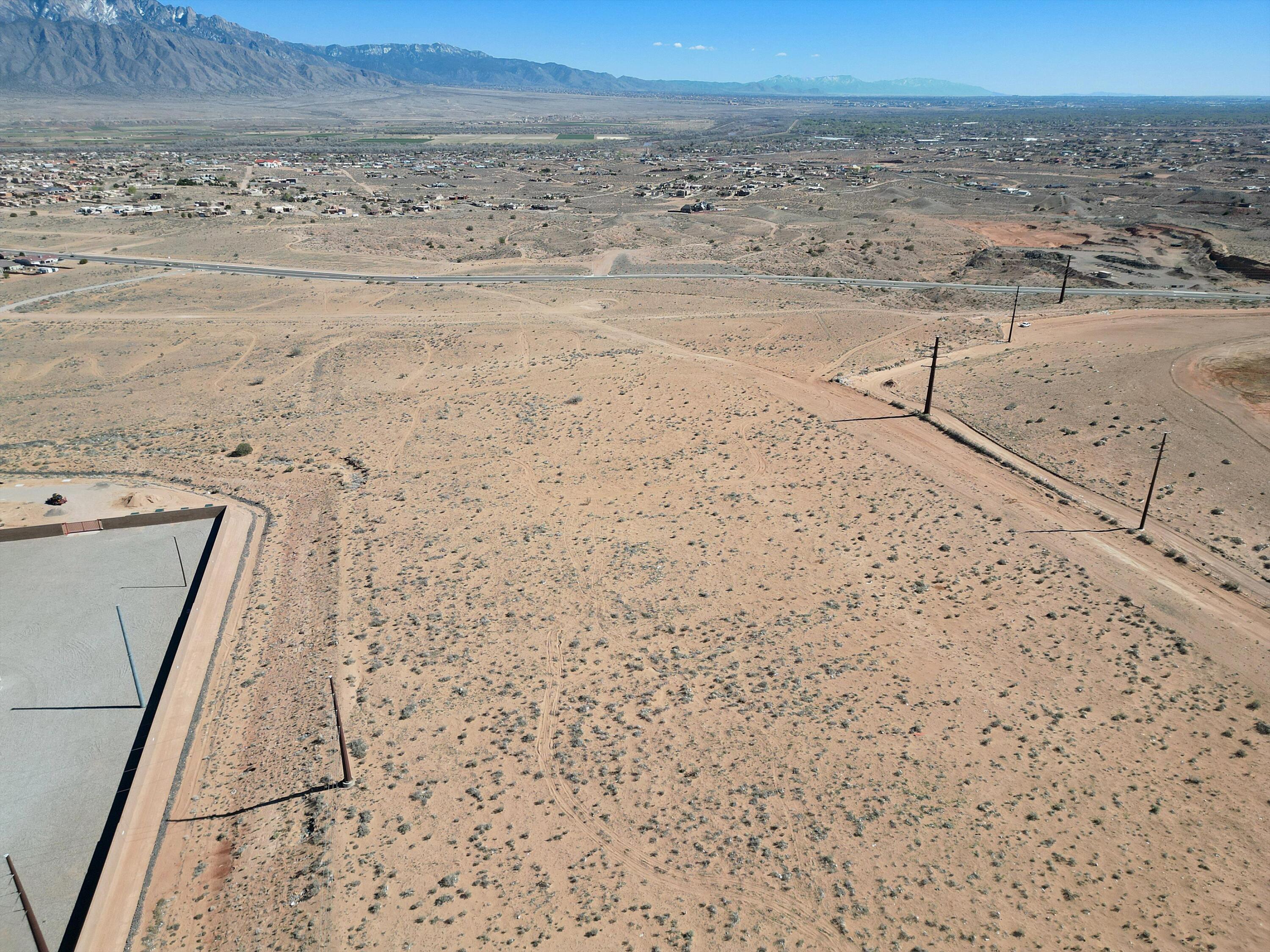 5800 Seminole Drive NE