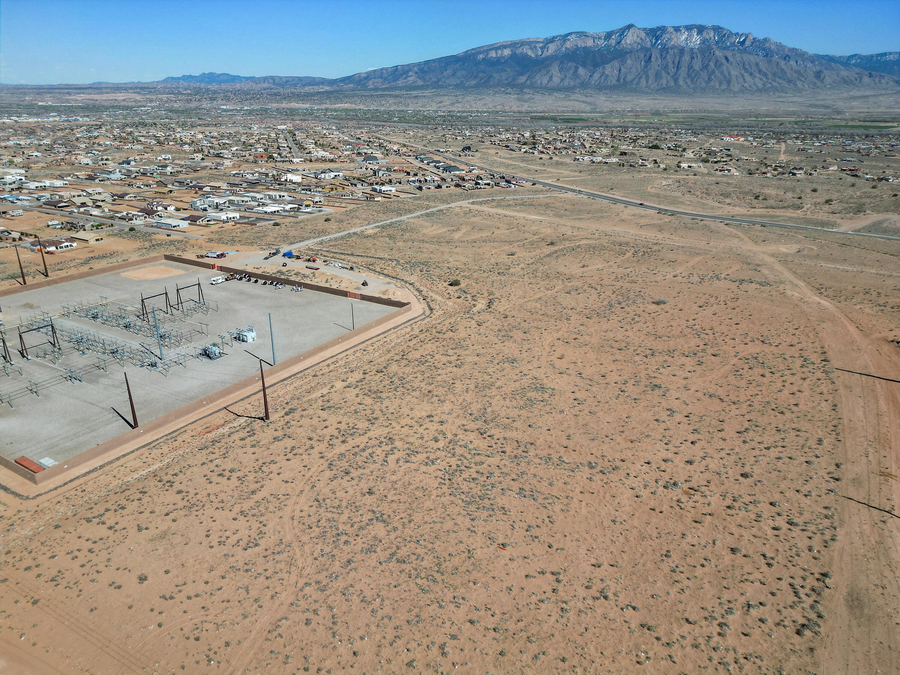 5800 Seminole Drive NE