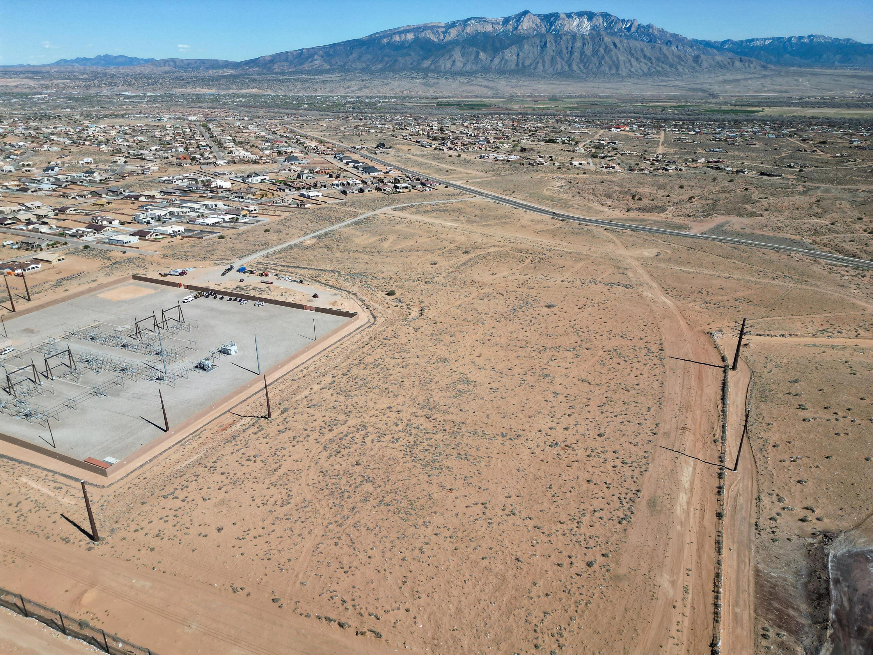 5800 Seminole Drive NE