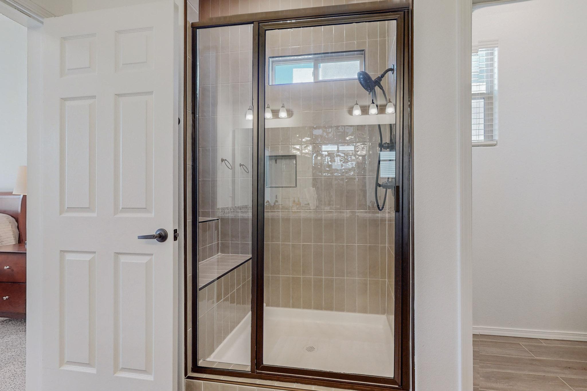 5377 East Village Road NE