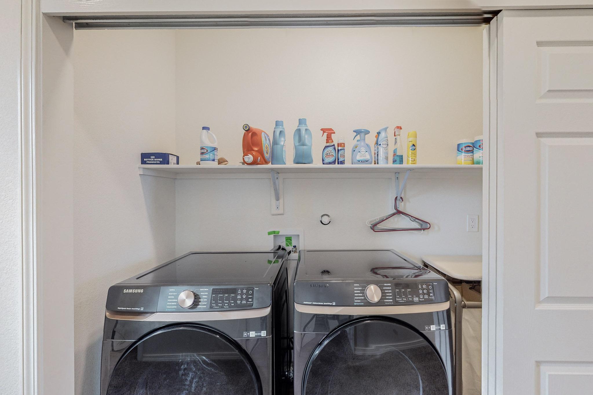 5377 East Village Road NE