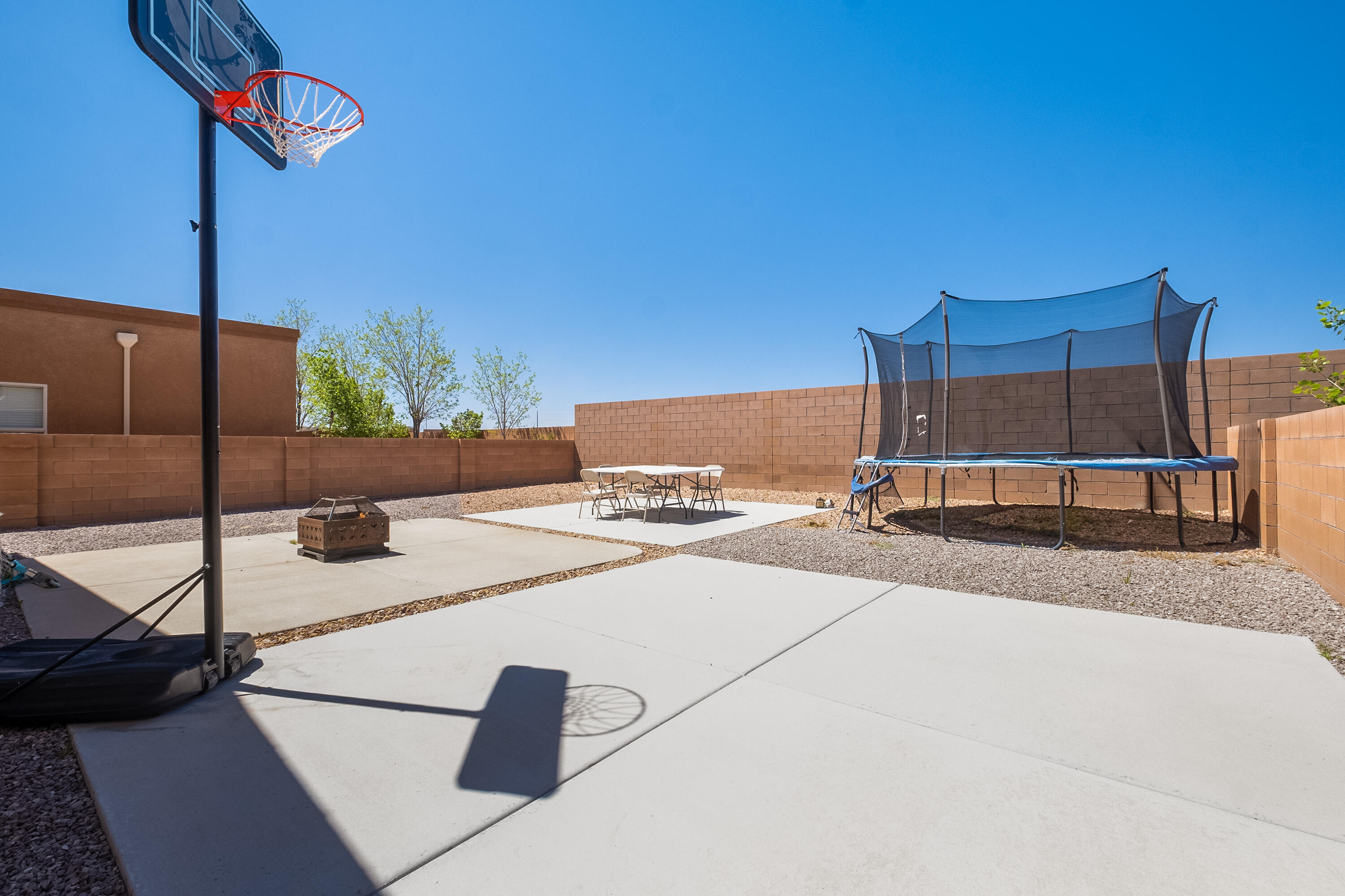 3043 Erratic Street SW