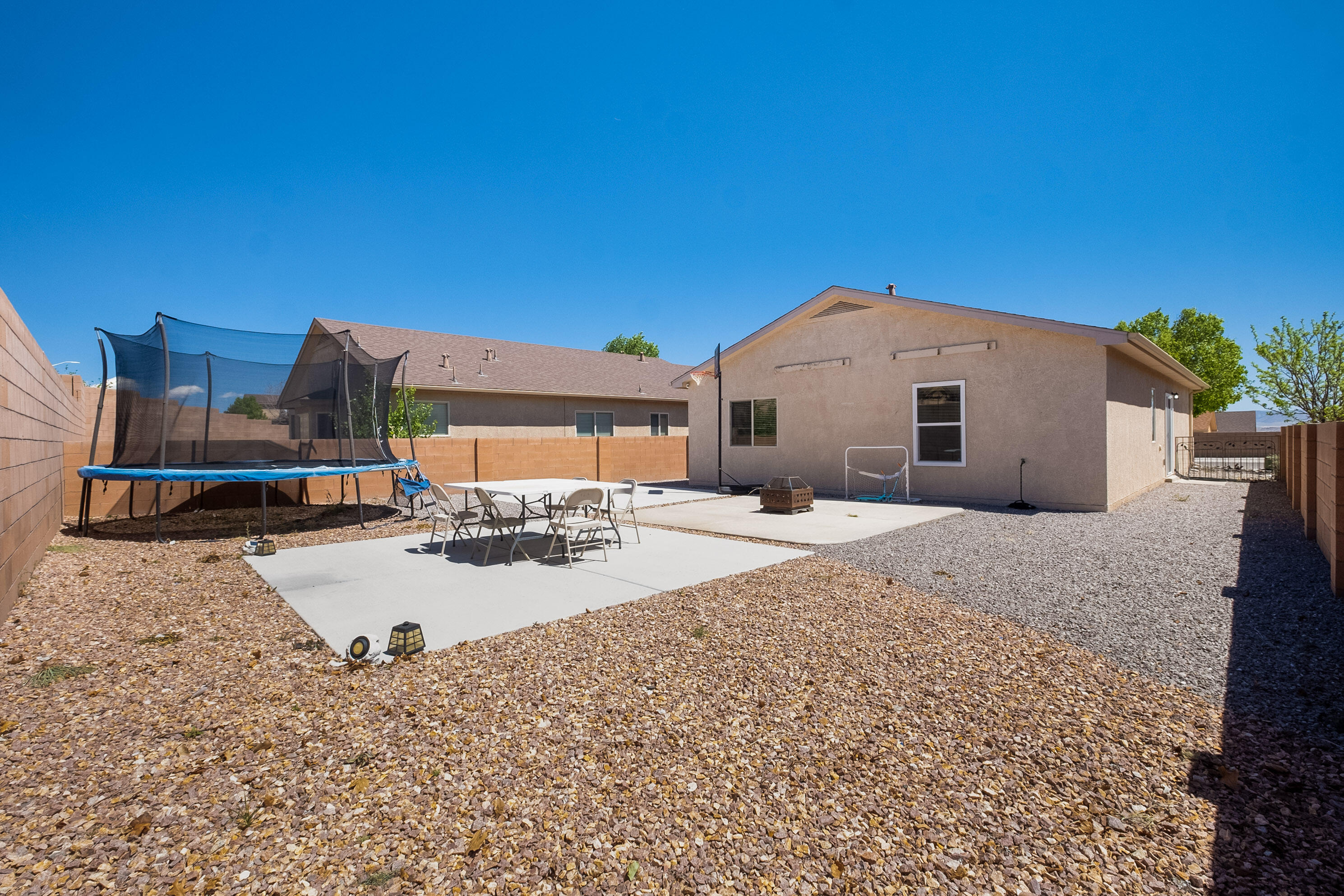 3043 Erratic Street SW