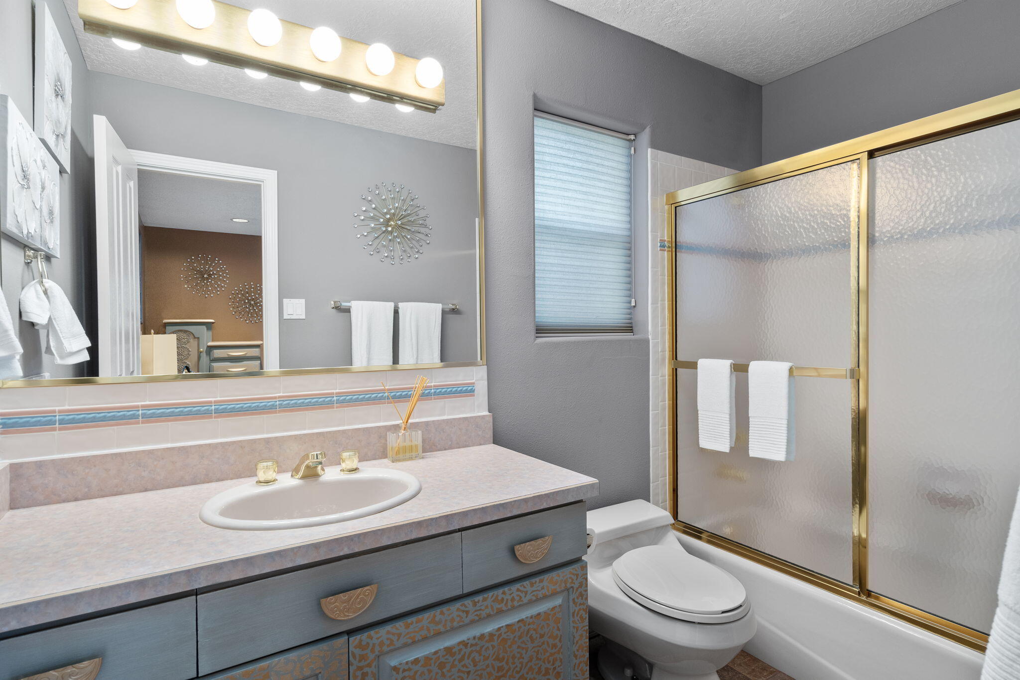 203 N Felice Perea Road