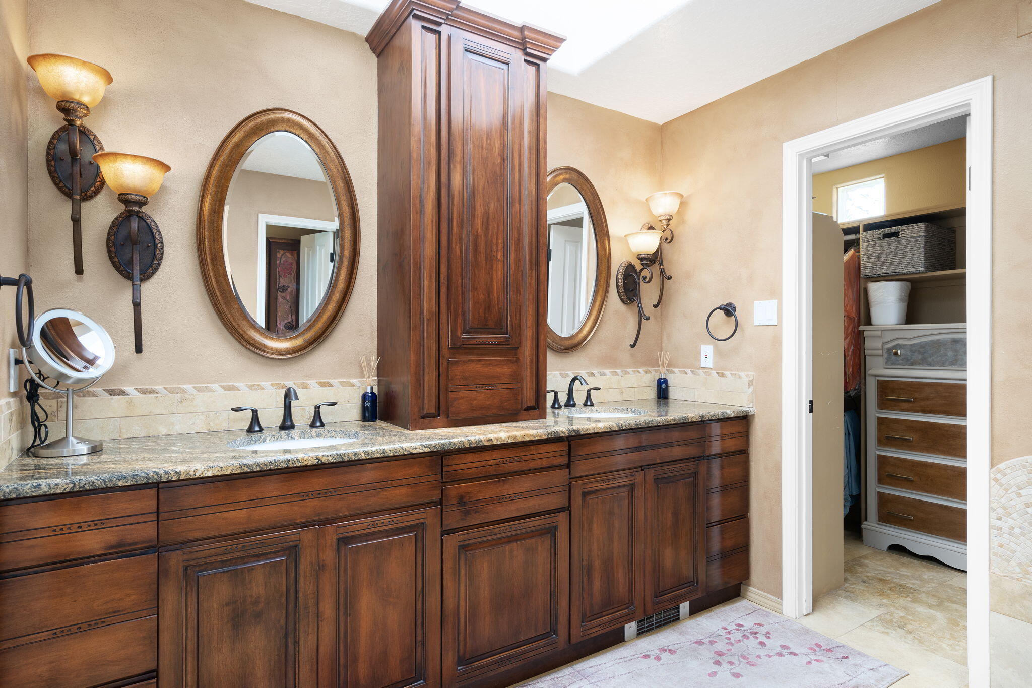 203 N Felice Perea Road