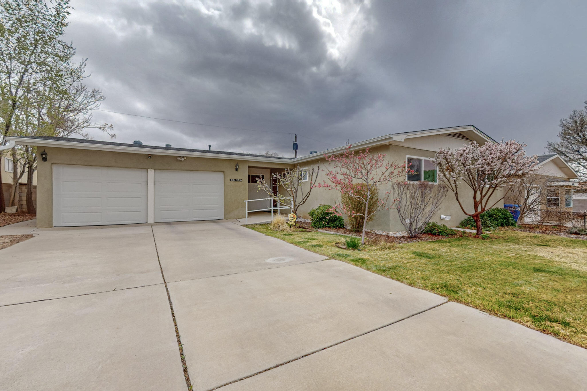 10120 Toltec Road NE