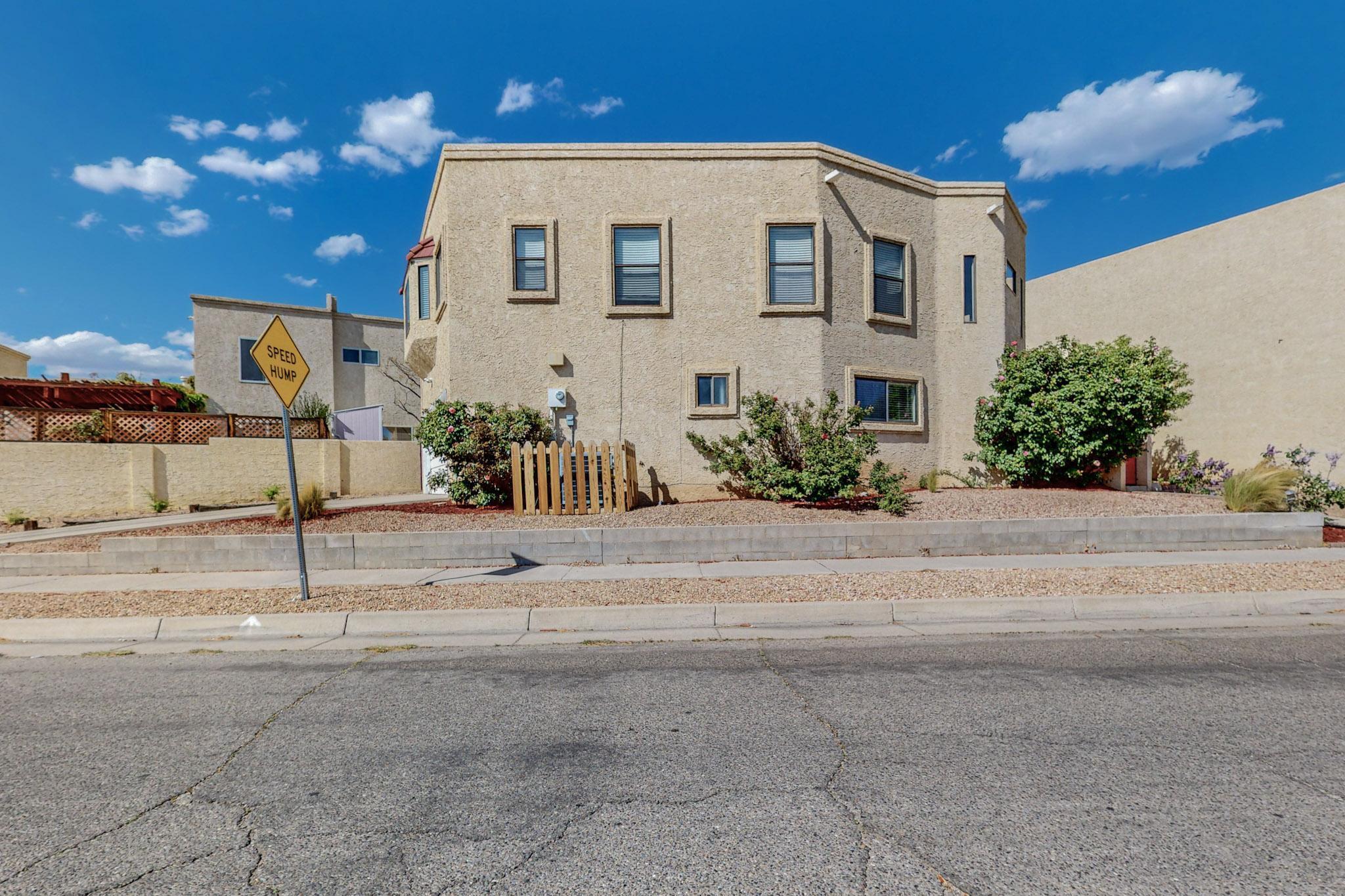 10001 Lagrima De Oro Road NE