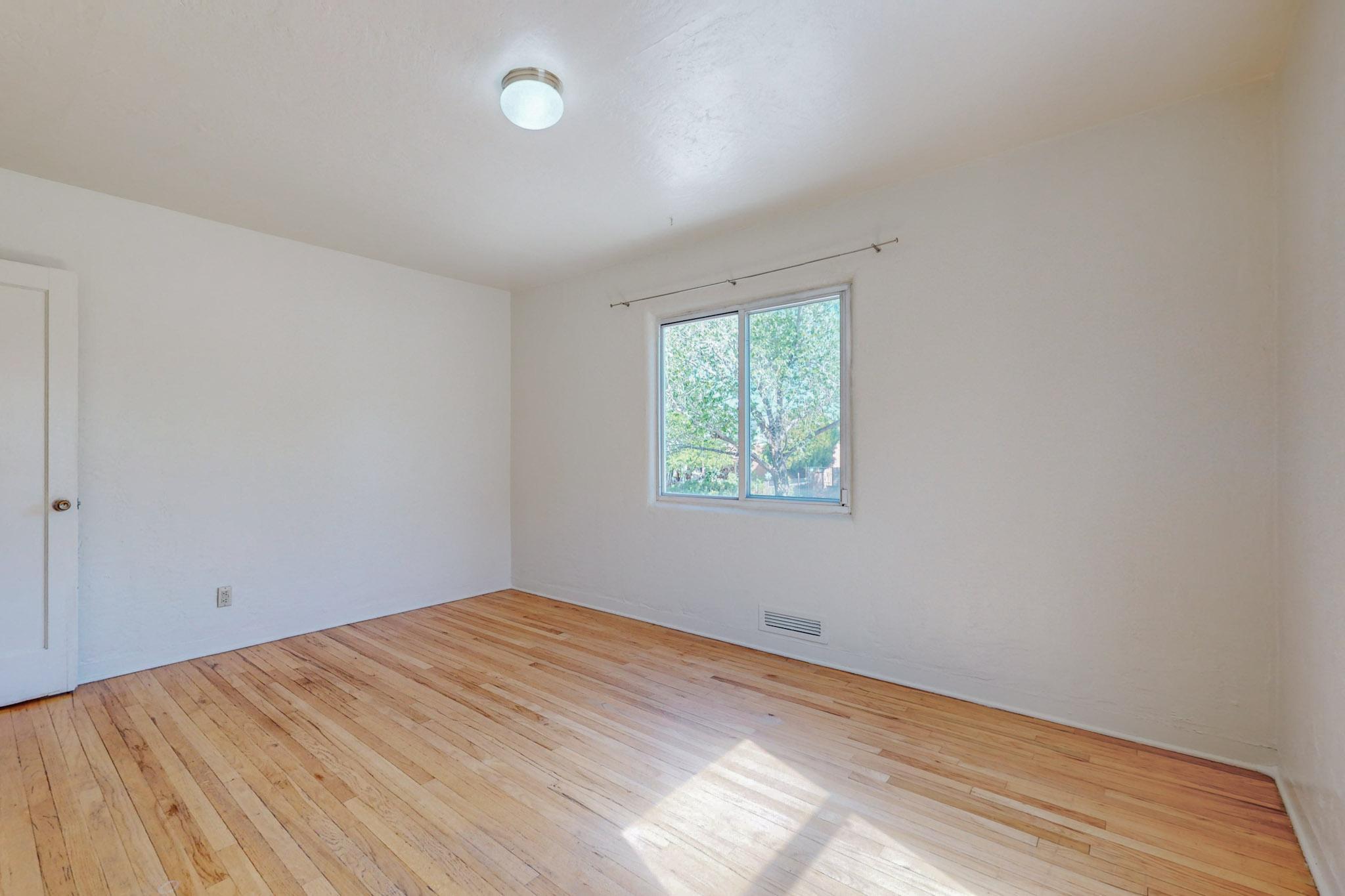 2722 Hyder Avenue SE