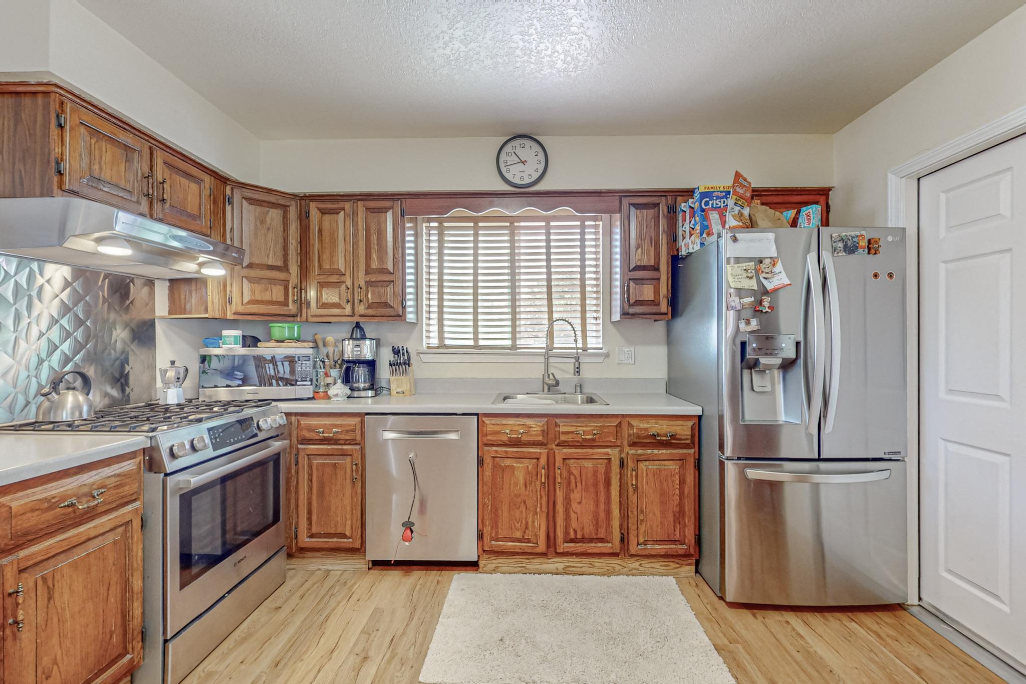 13001 Skyview Avenue NE