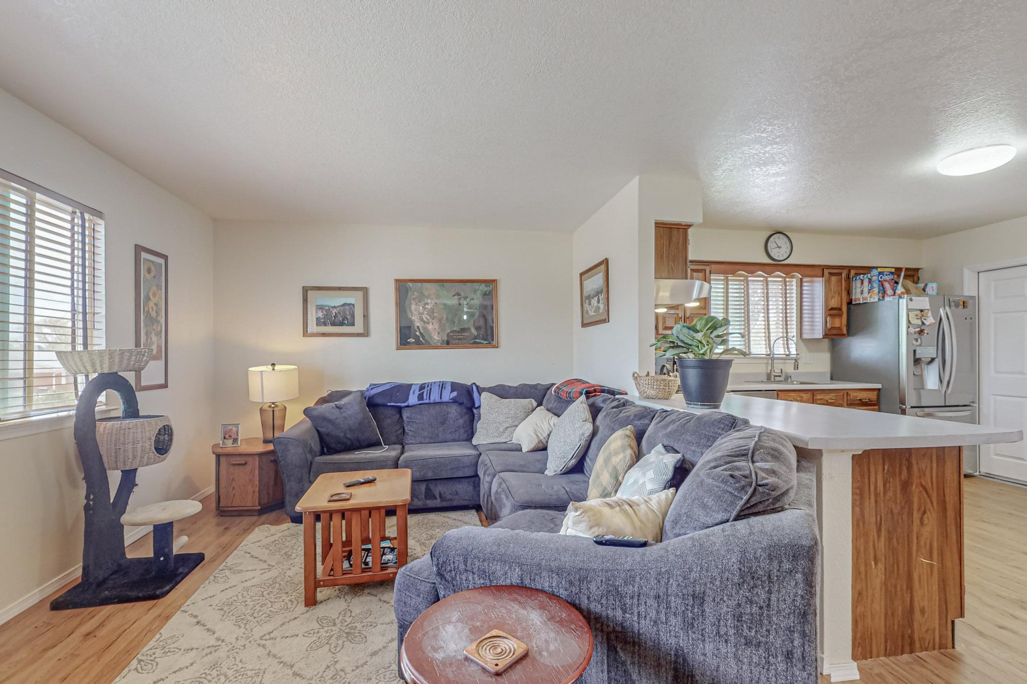 13001 Skyview Avenue NE