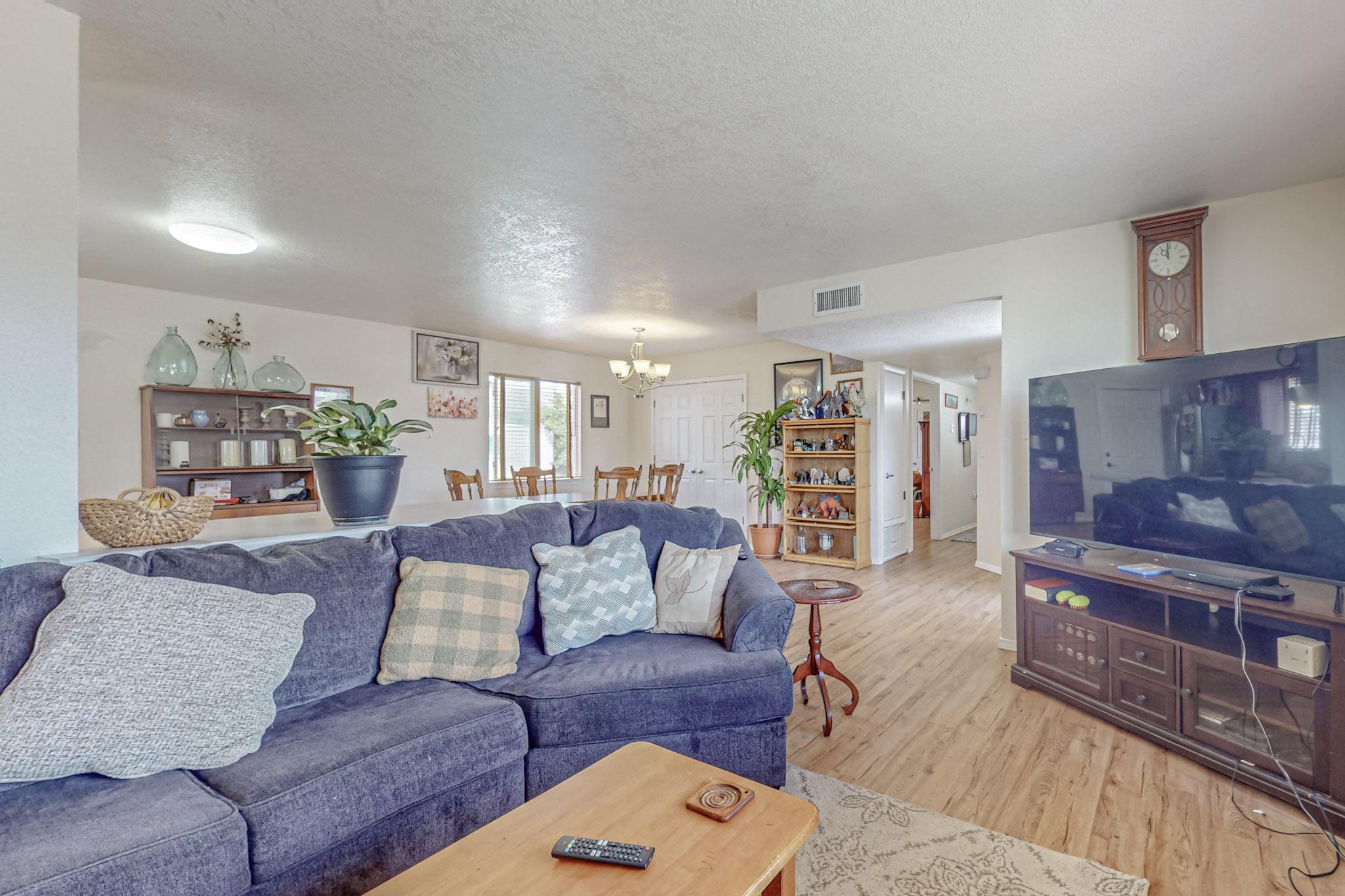 13001 Skyview Avenue NE