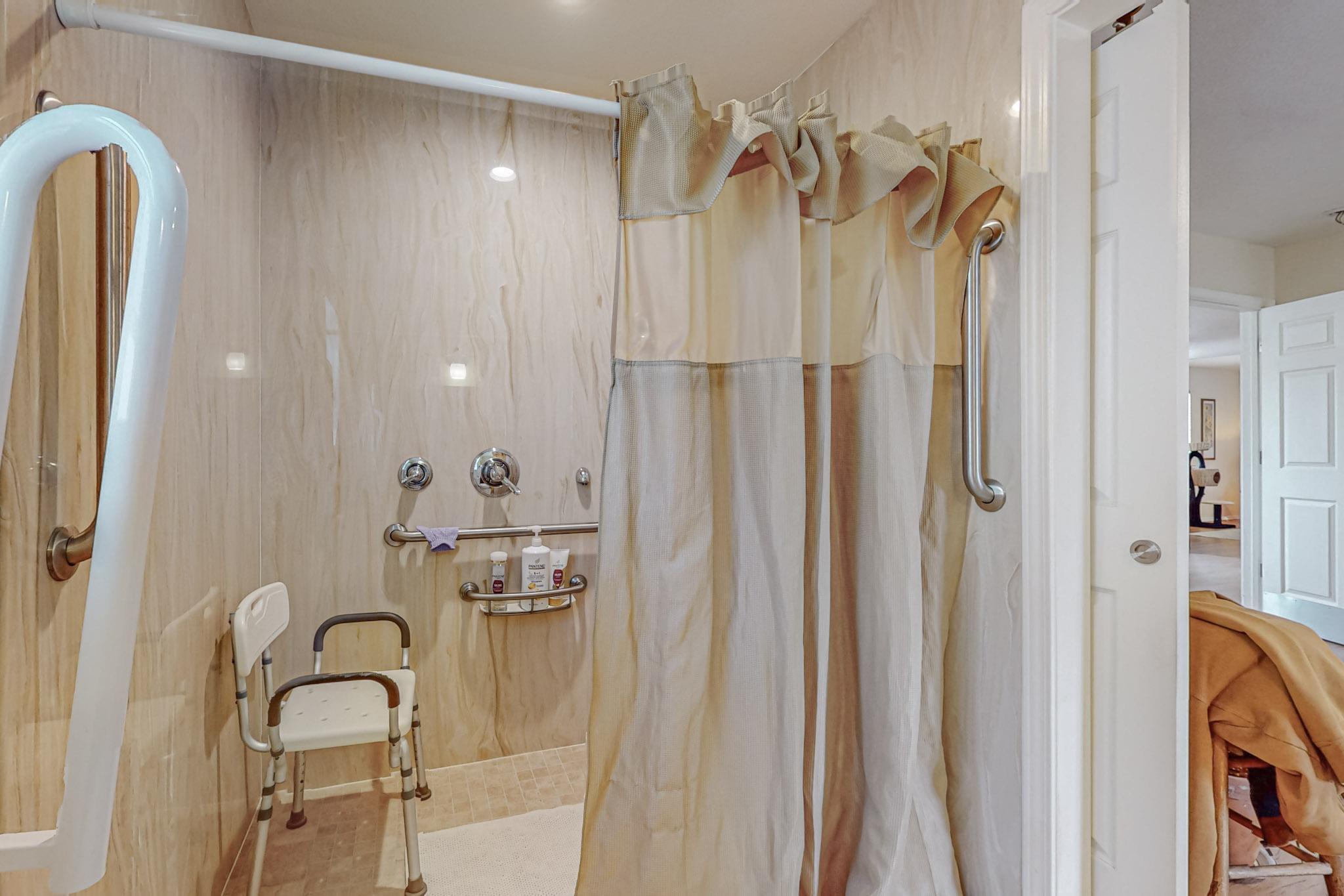 13001 Skyview Avenue NE