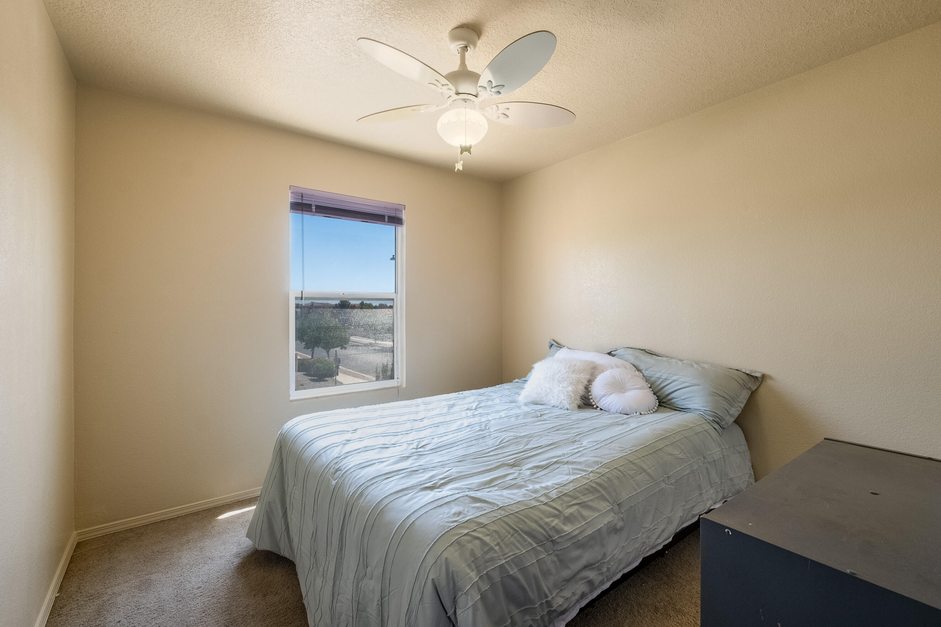 1301 El Segundo Avenue NE