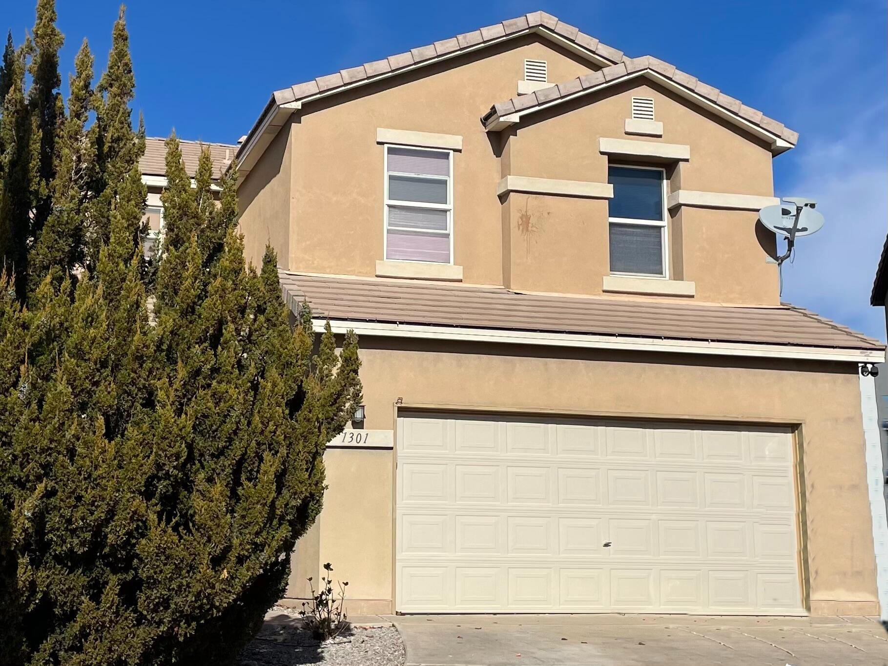 1301 El Segundo Avenue NE