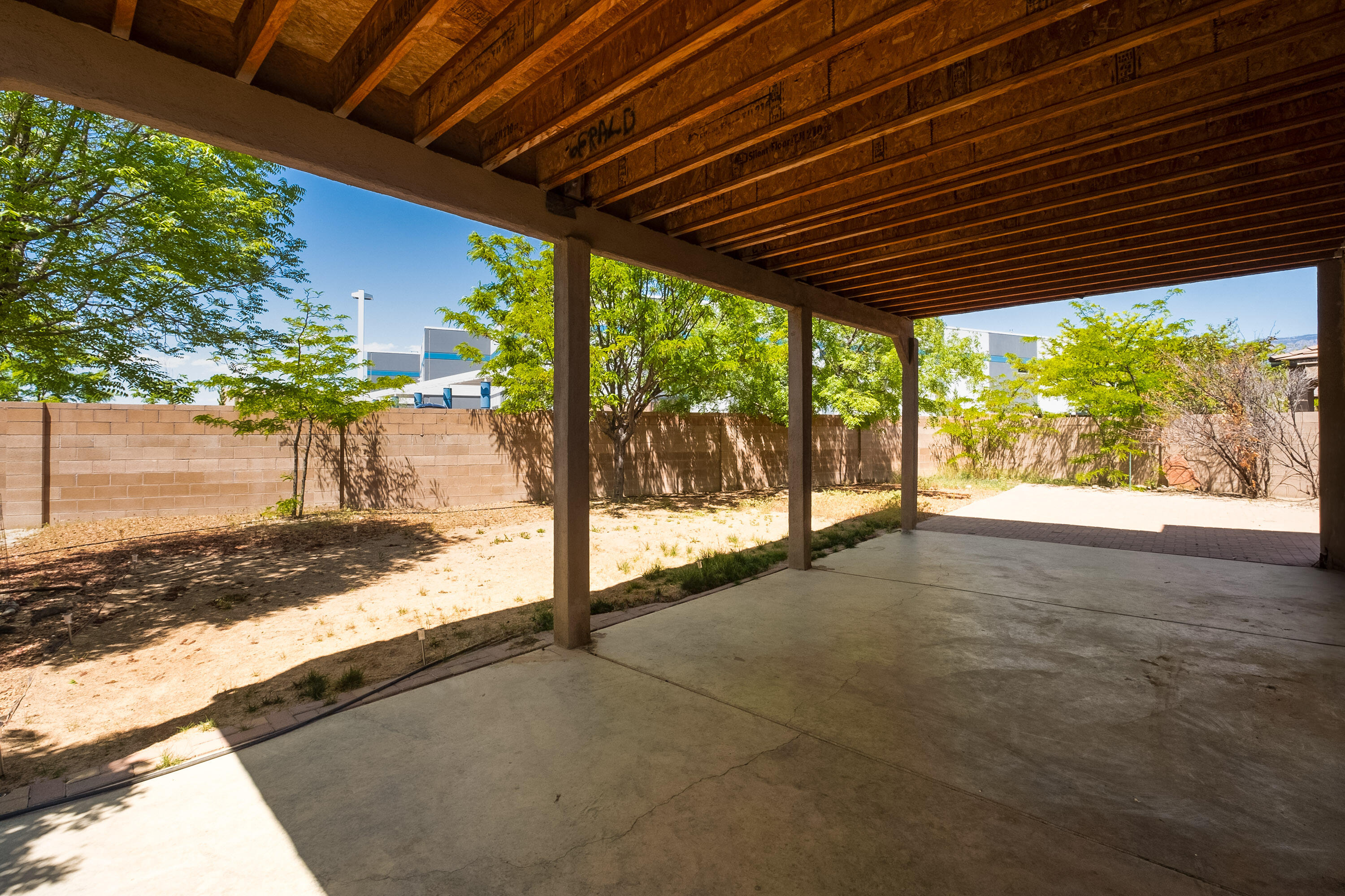 1301 El Segundo Avenue NE