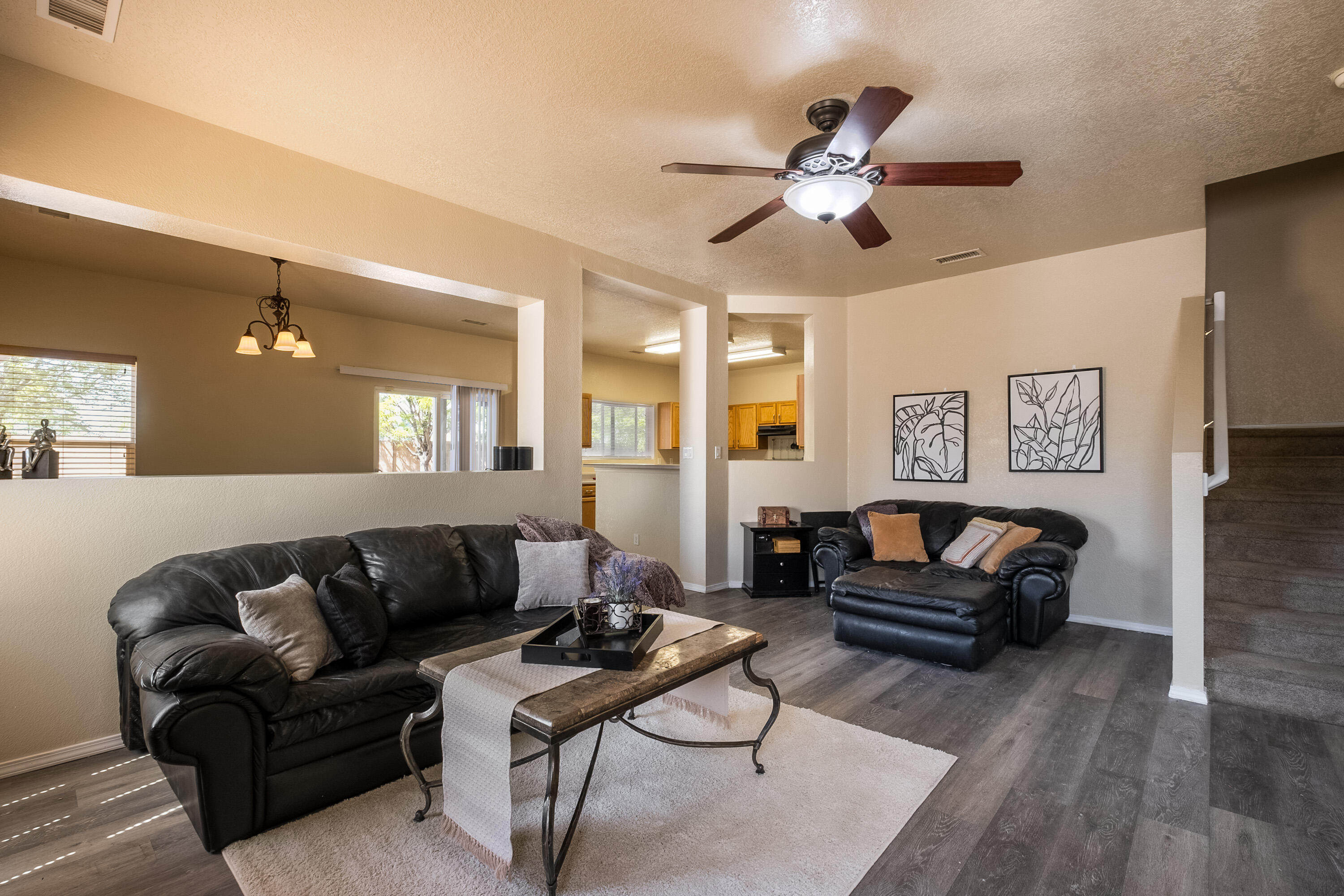 1301 El Segundo Avenue NE