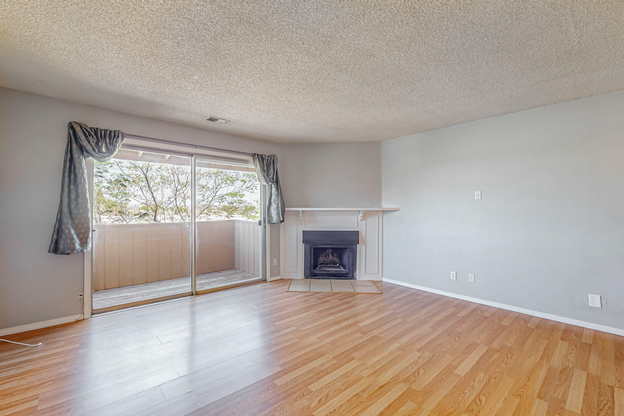 3859 Montgomery Boulevard NE 1333