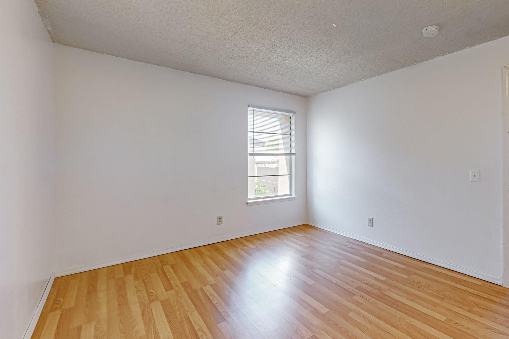 3859 Montgomery Boulevard NE 1333