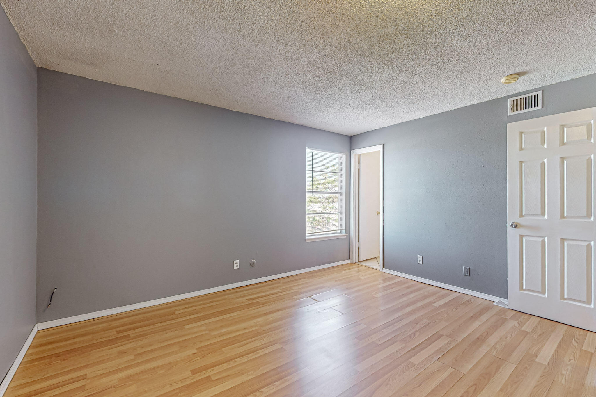 3859 Montgomery Boulevard NE 1333