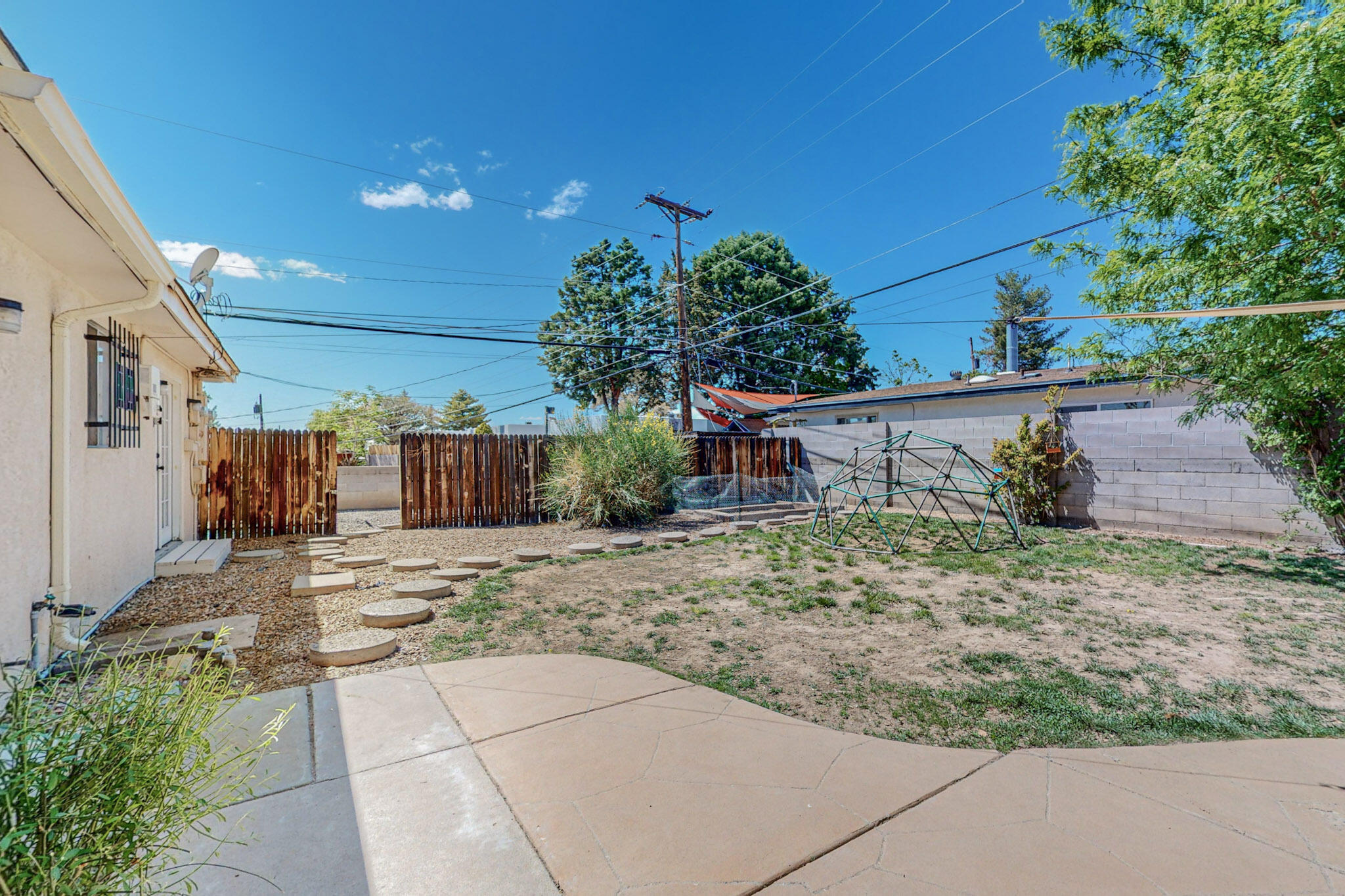 7309 Kathleen Avenue NE