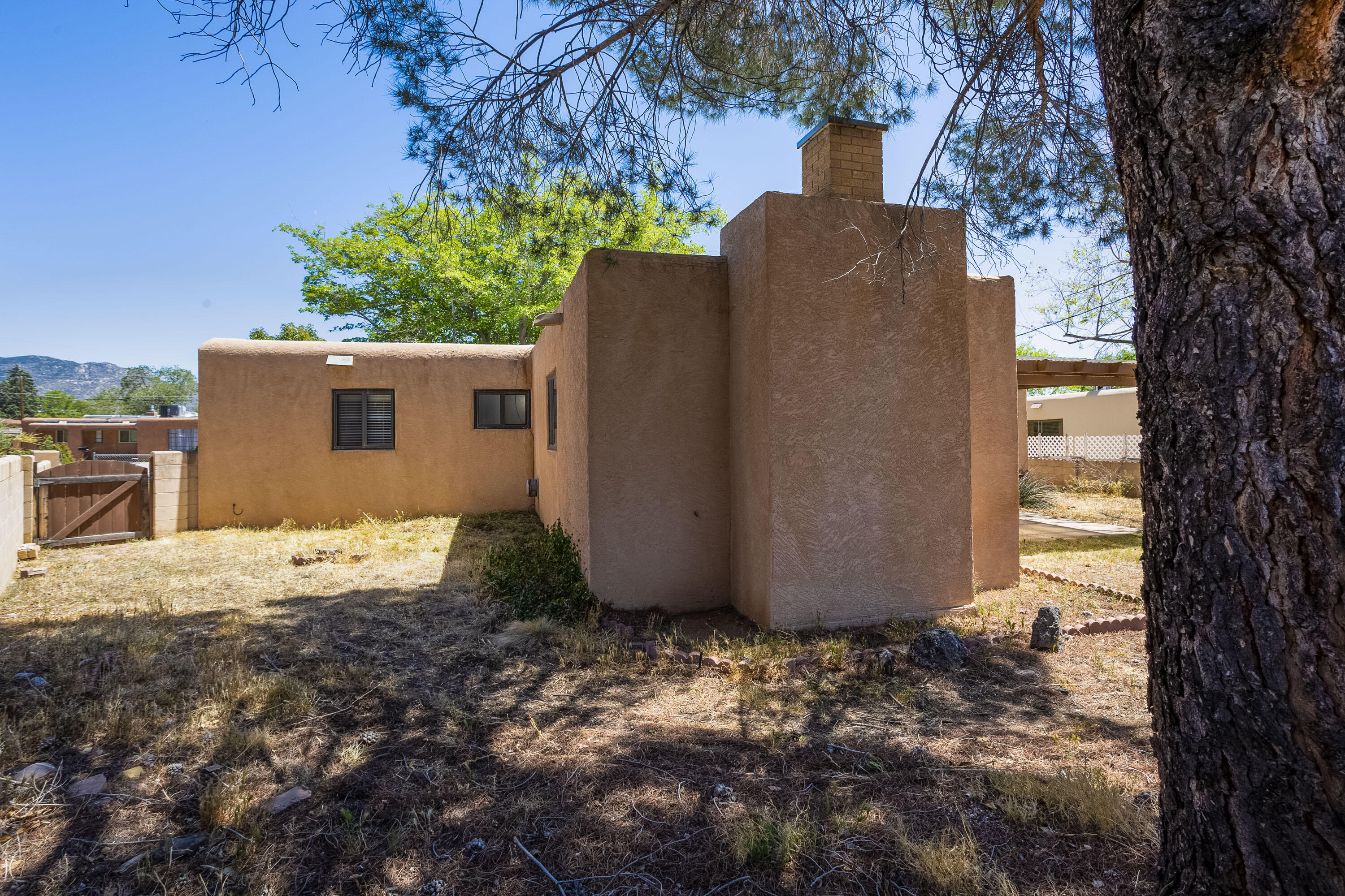 10235 Propps Street NE