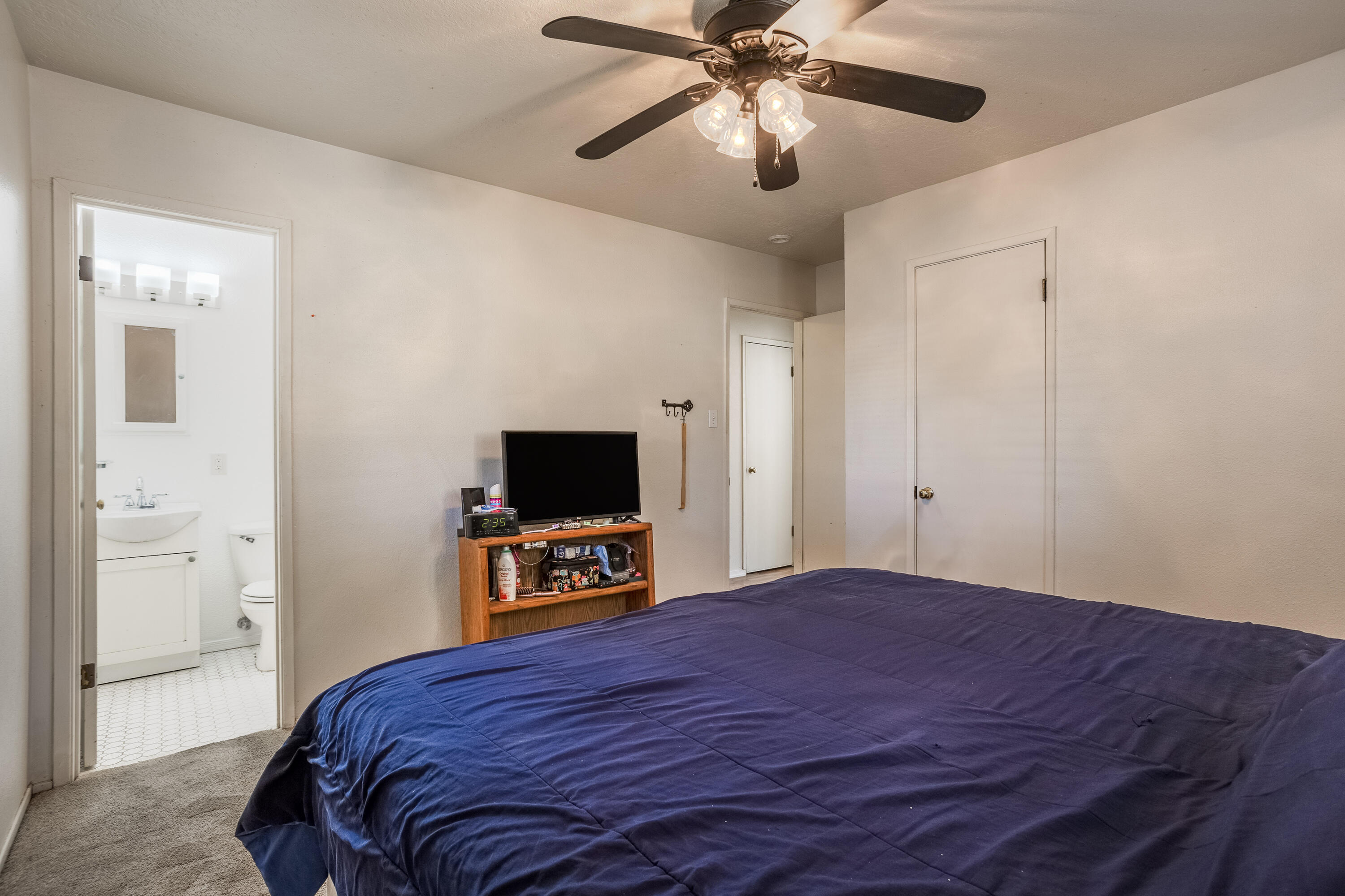 10235 Propps Street NE