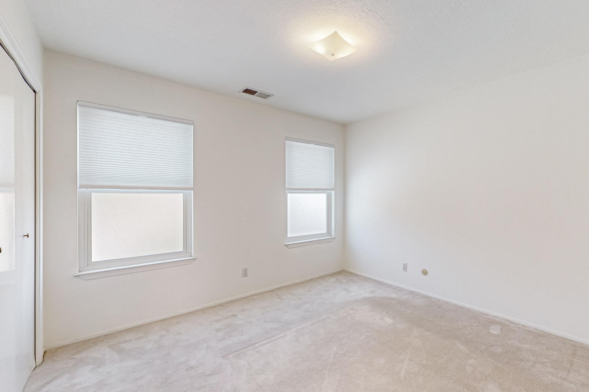 6008 Annapolis Road NE