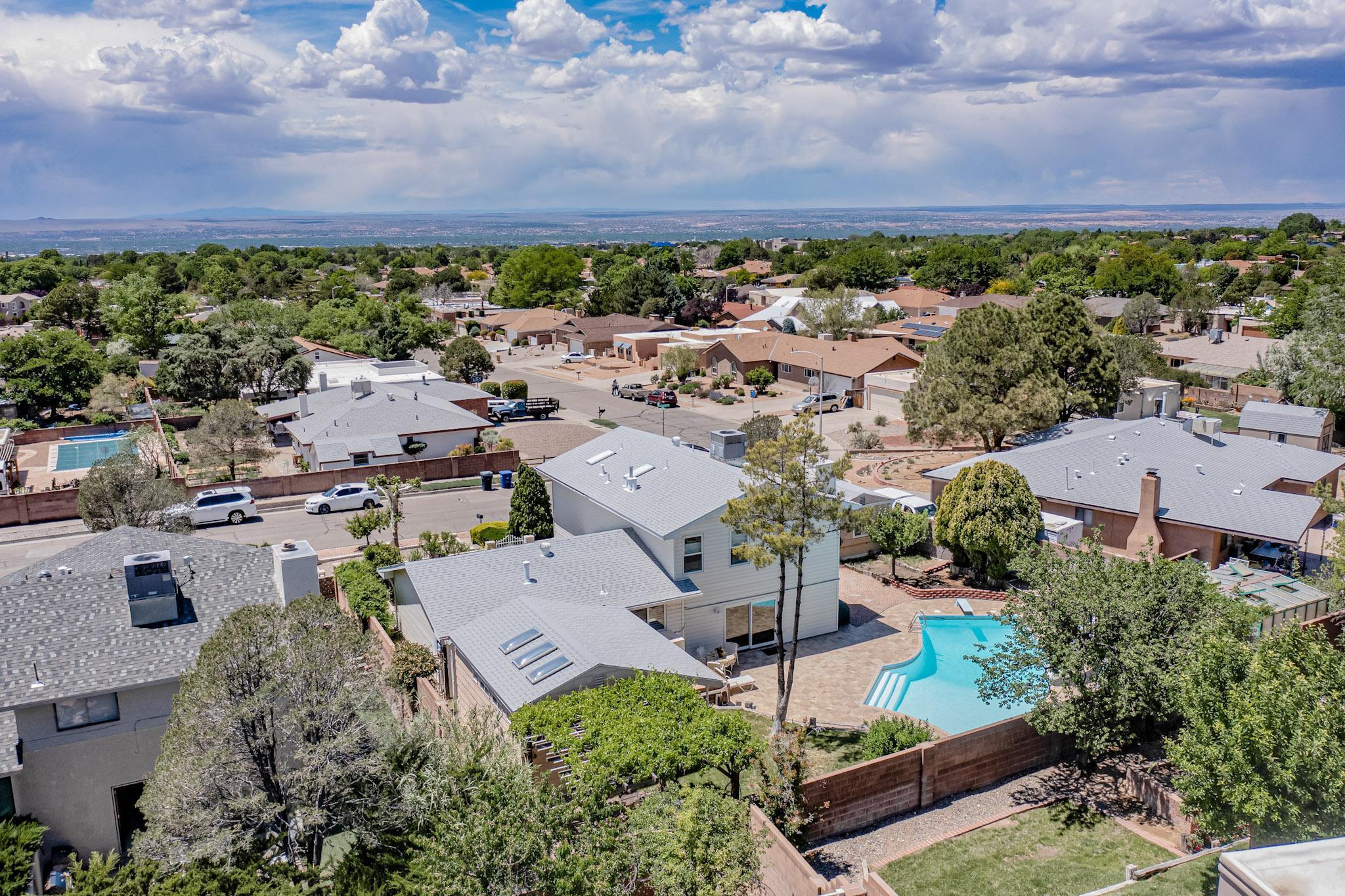 6008 Annapolis Road NE