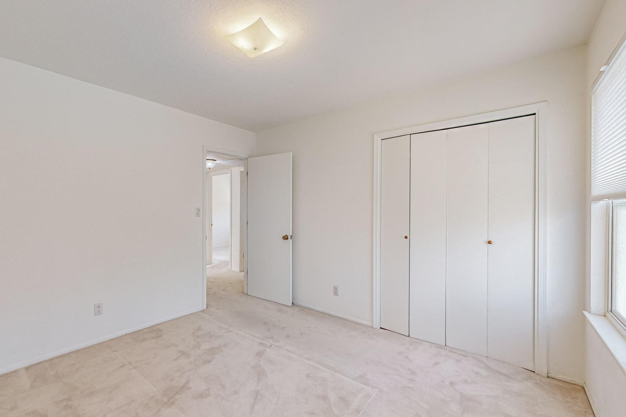 6008 Annapolis Road NE