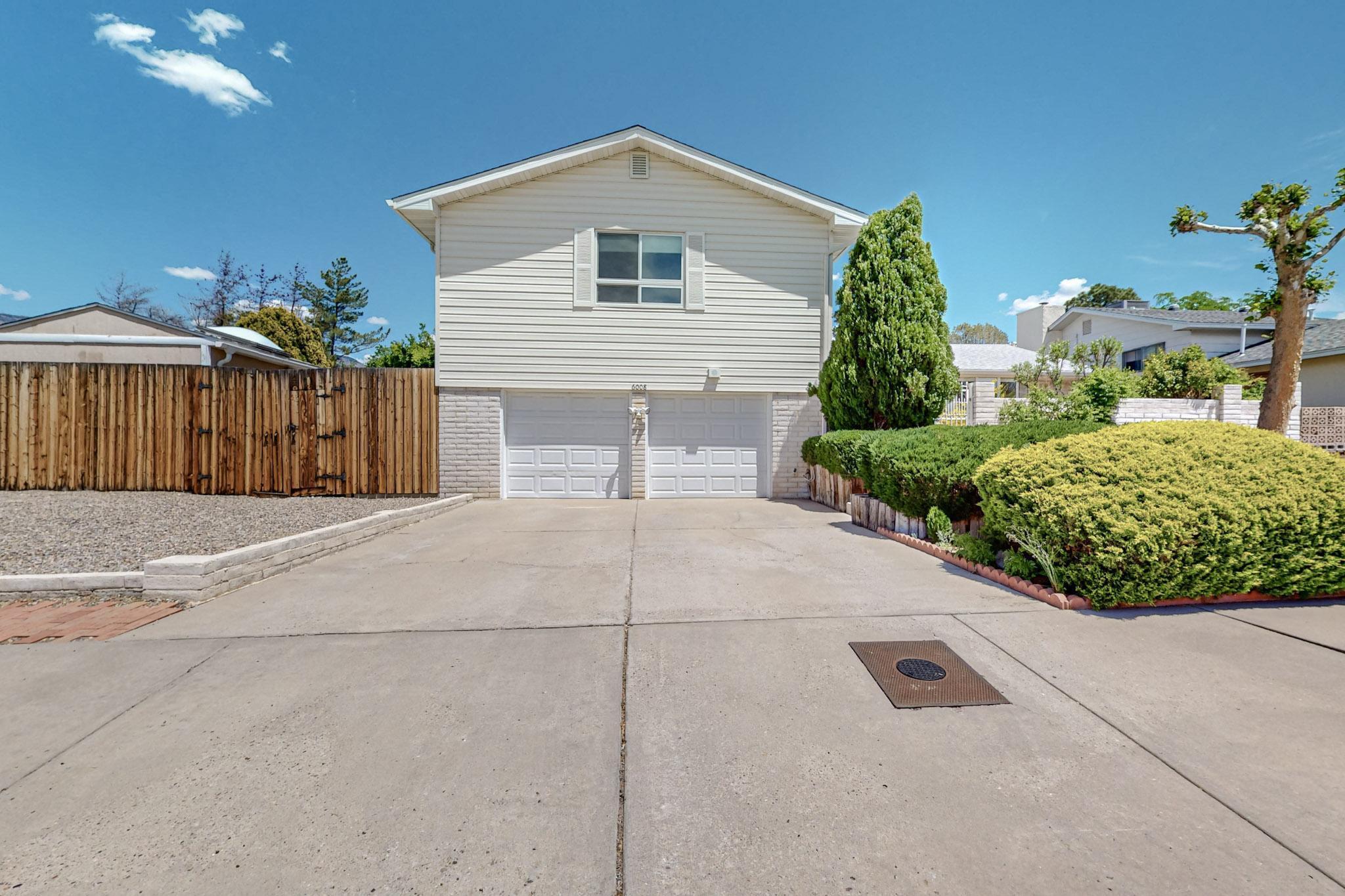 6008 Annapolis Road NE