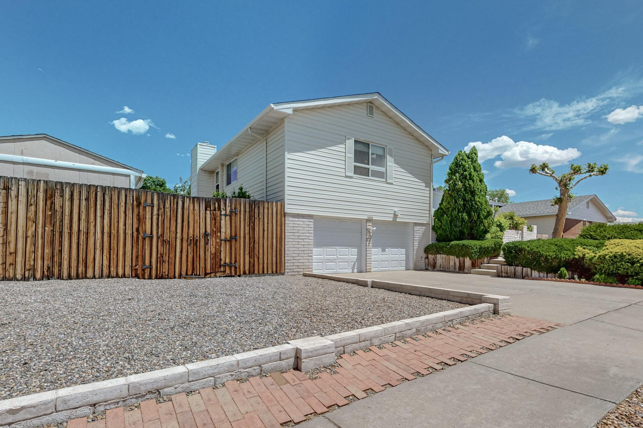 6008 Annapolis Road NE