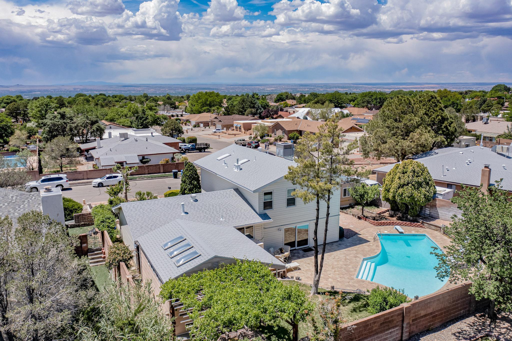 6008 Annapolis Road NE