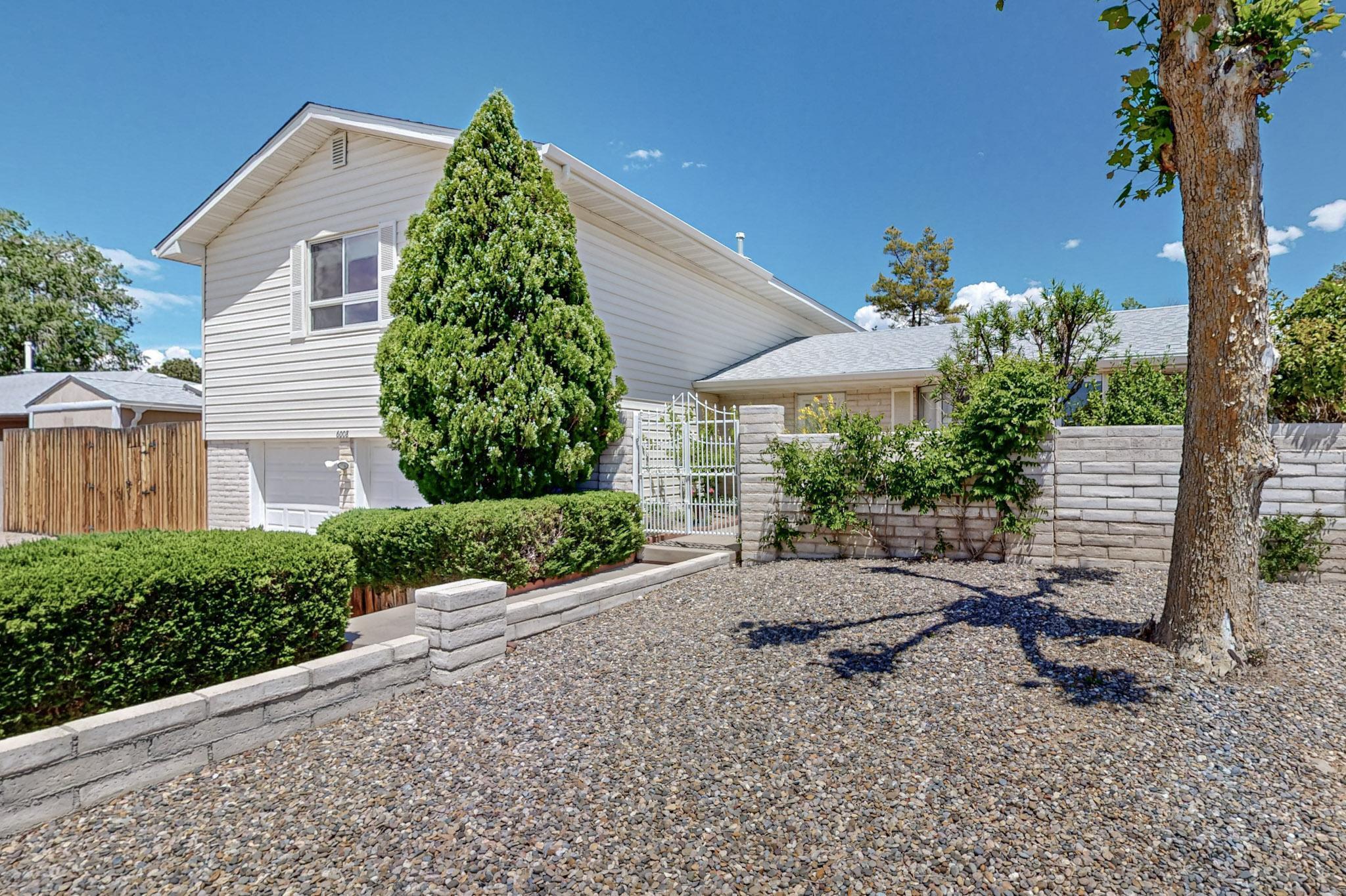 6008 Annapolis Road NE