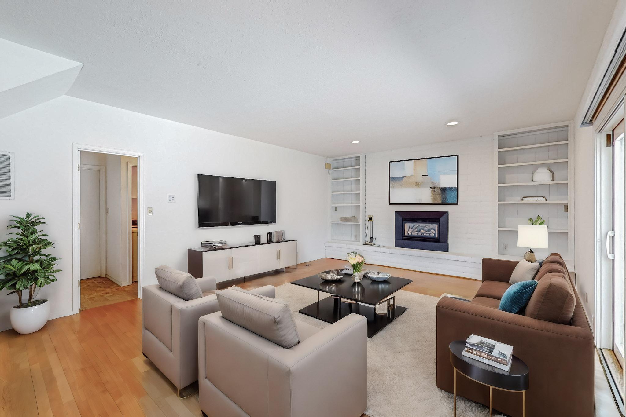 6008 Annapolis Road NE