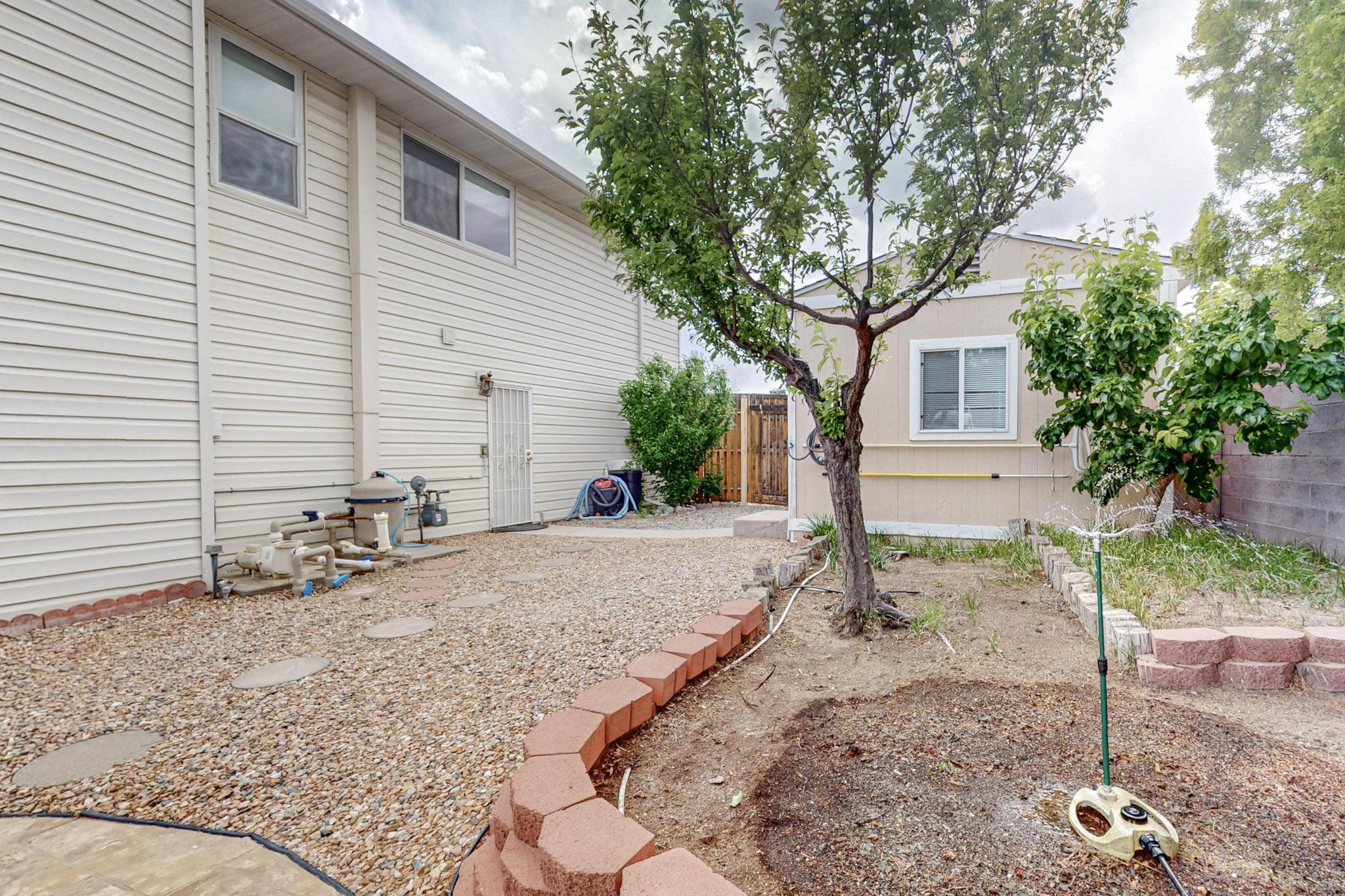 6008 Annapolis Road NE