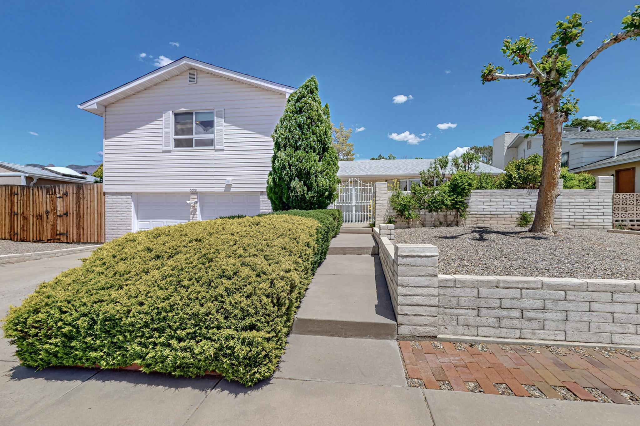 6008 Annapolis Road NE