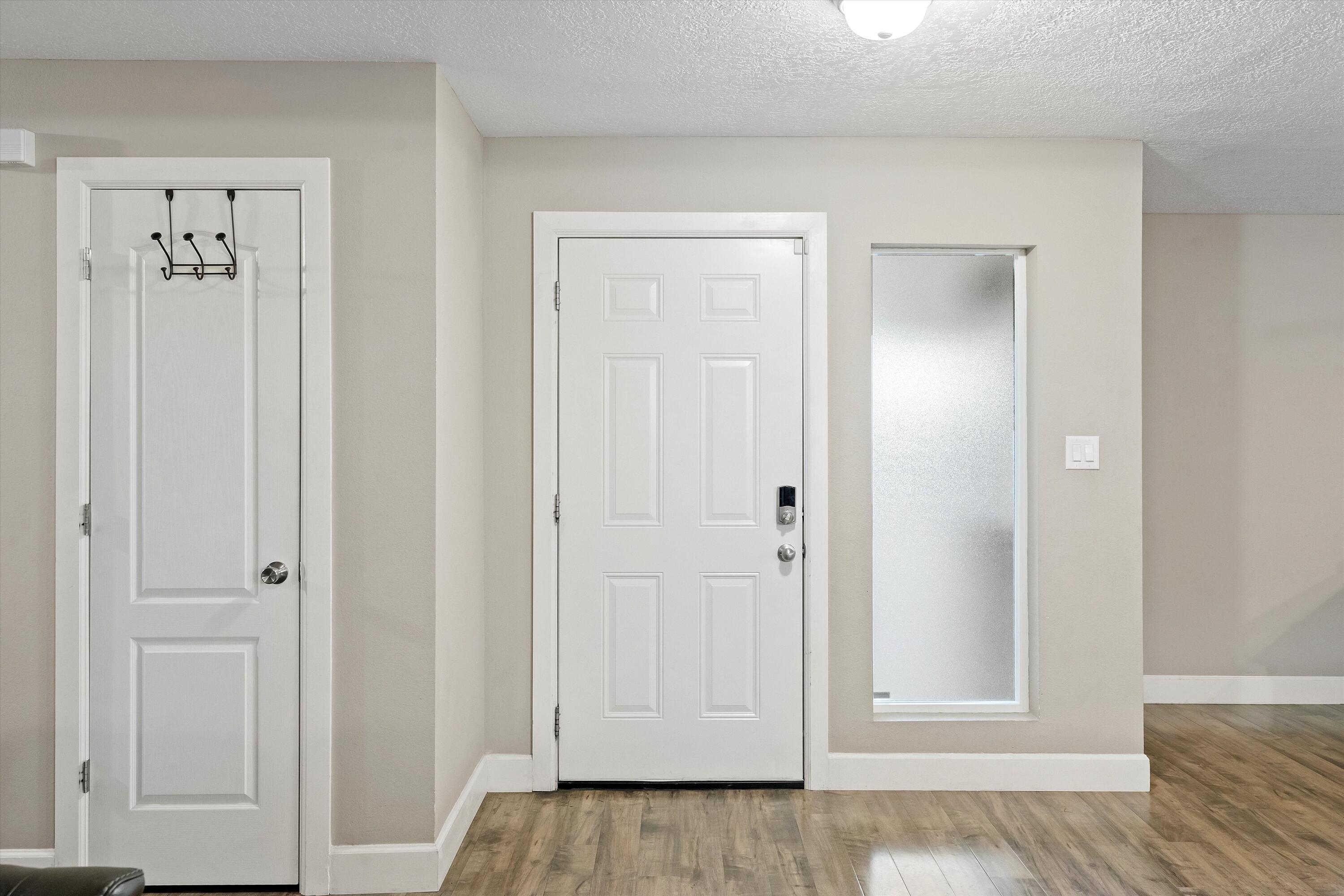 830 Stagecoach Road SE