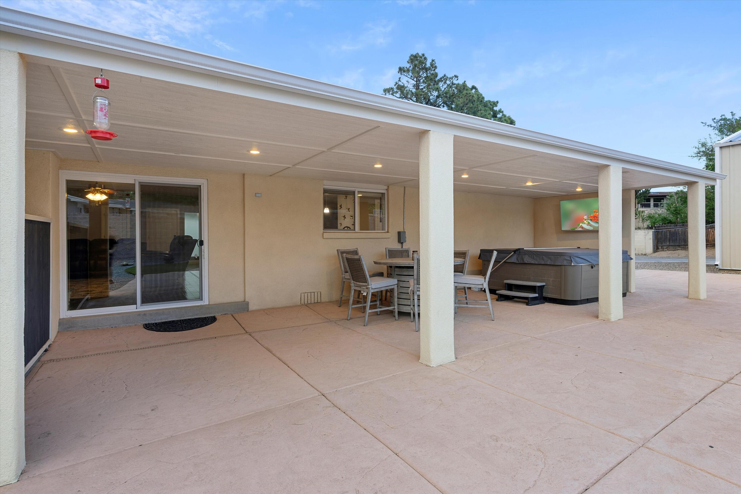 830 Stagecoach Road SE